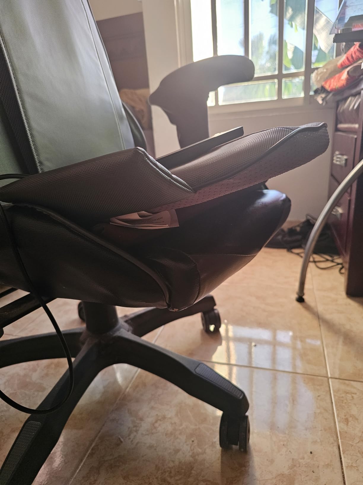 Snailax Shiatsu Neck & Back Massager with Heat Chair Pad Kneading Massage | Adjustable Neck Massage, Spot & Rolling Massage, Seat Vibration, 5/10/15 Min Timer customer photo 2