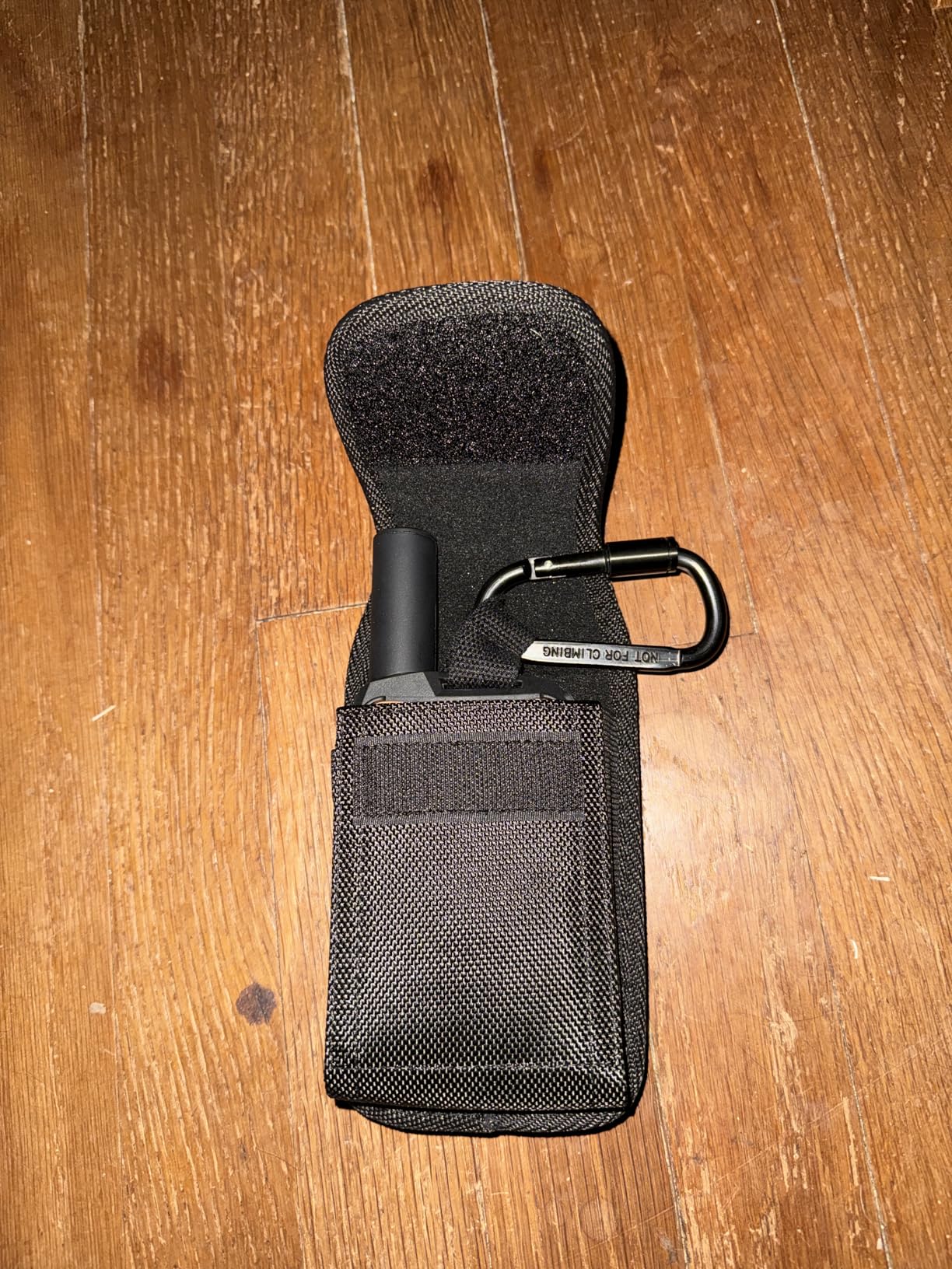 Spot X with Bluetooth 2-Way Satellite Messenger | SOS Protection, Handheld Portable 2-Way GPS Messenger for Hiking, Camping, Cars, Subscription Required customer photo 1