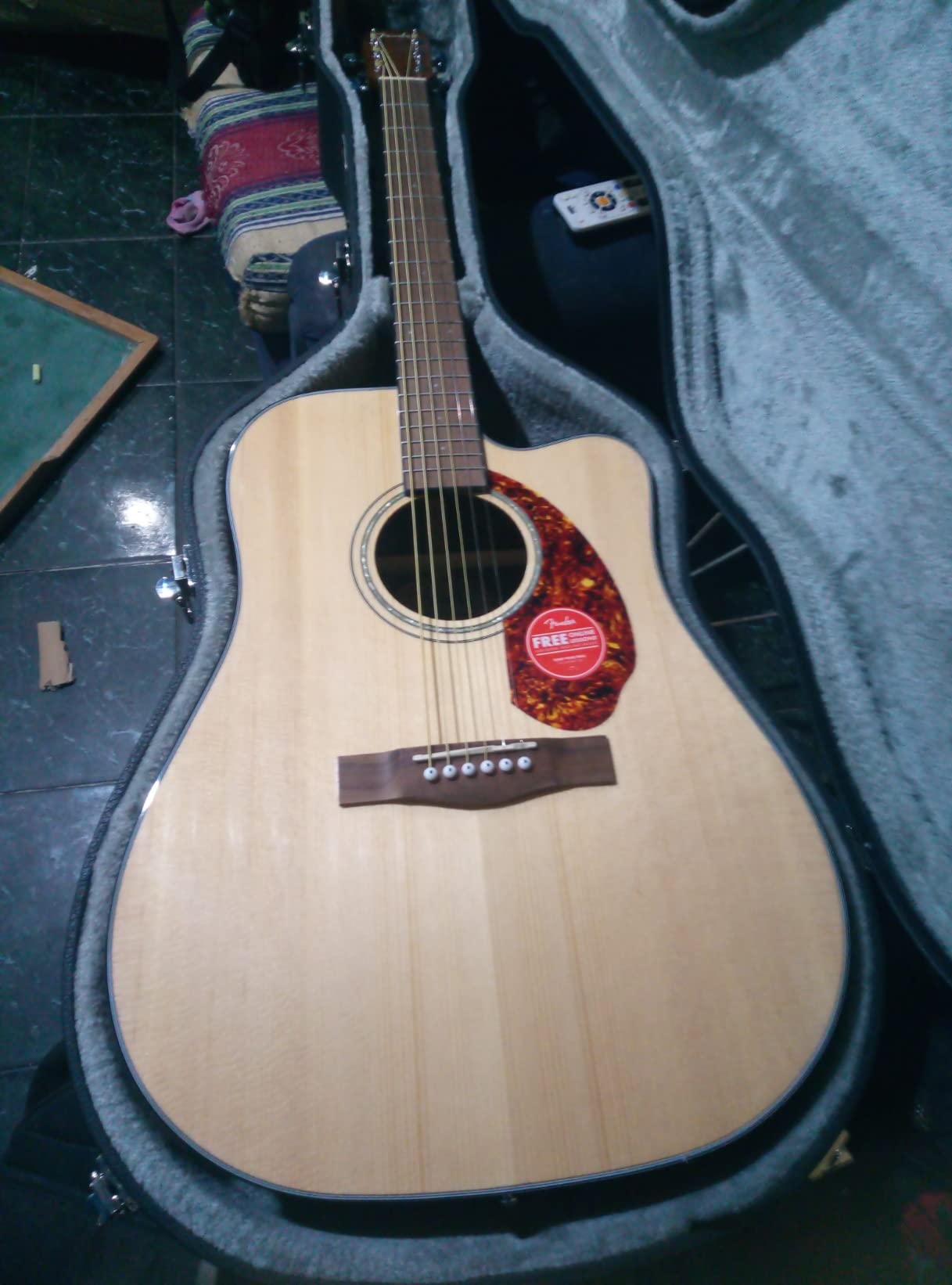 Fender CD-140SCE Acoustic Electric Guitar, Dreadnought, with Case, Mahogany customer photo 1