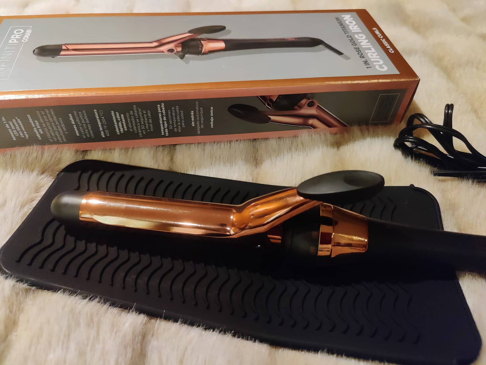 CONAIR INFINITIPRO Rose Gold Titanium 1-Inch Curling Iron, 1-inch barrel produces classic curls – for use on short, medium, and long hair customer photo 1