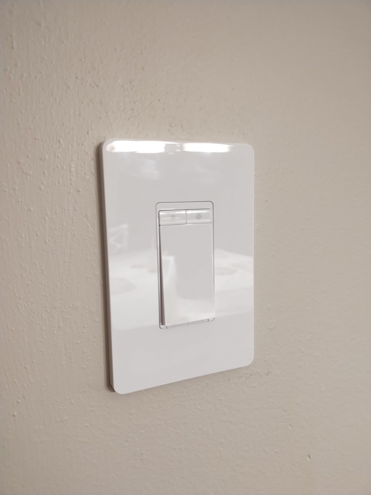 Kasa Smart Dimmer Switch HS220P3, Single Pole, Needs Neutral Wire, 2.4GHz Wi-Fi Light Switch Works with Alexa and Google Home, UL Certified, No Hub Required, 3-Pack customer photo 2