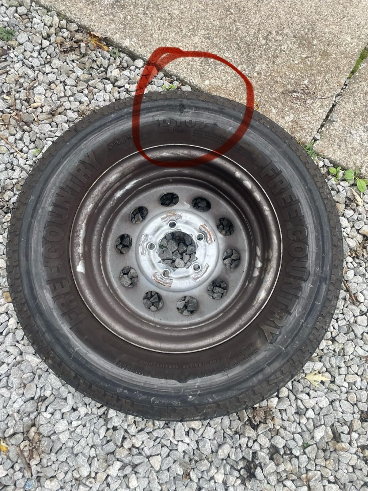 Free Country HD Trailer Tires ST205/75R15 10PR LRE 111N w/Scuff Guard, Set4 customer photo 1