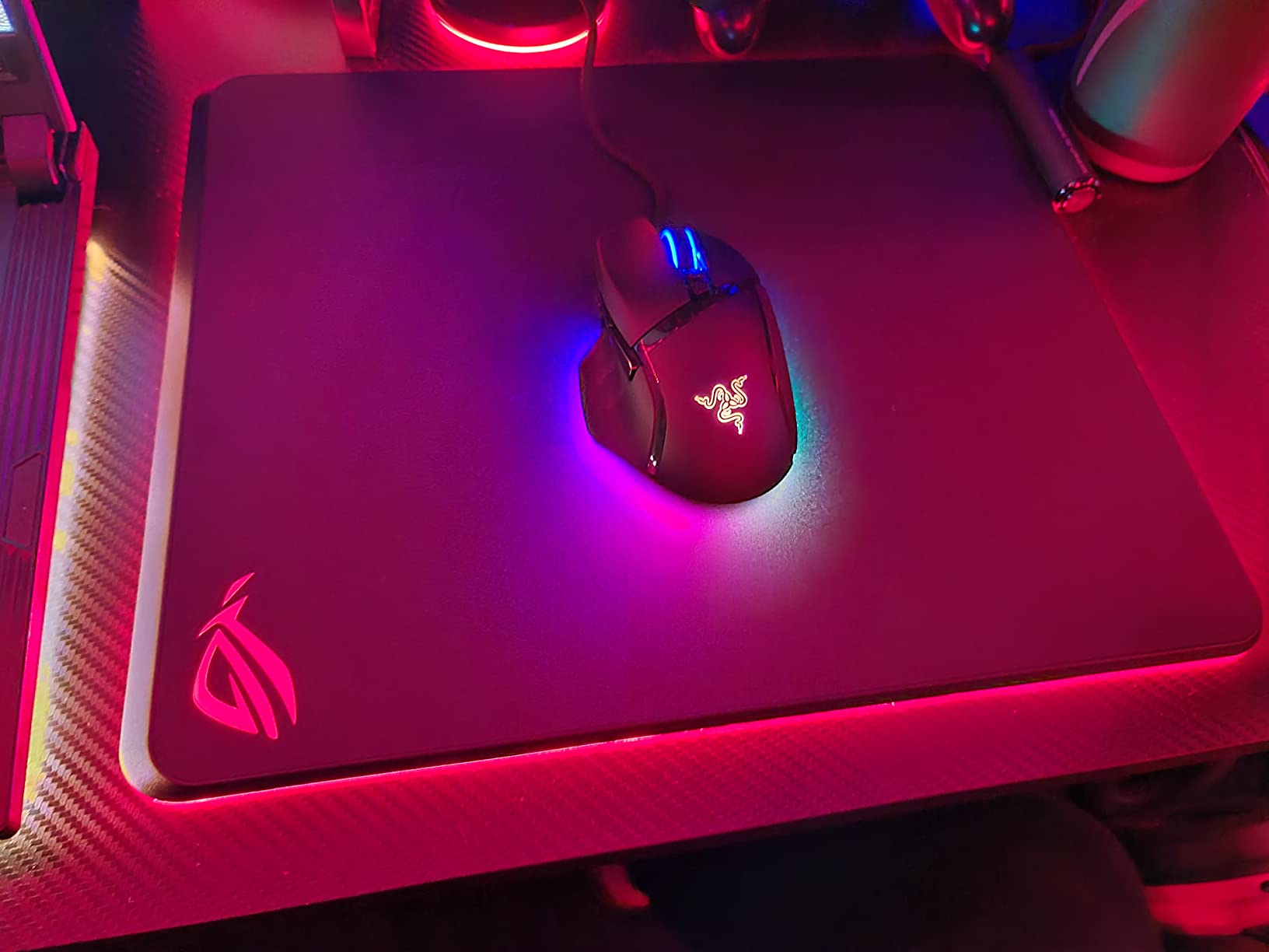 ROG Balteus RGB Gaming Mouse Pad - USB Port | Aura Sync RGB Lighting | Hard Micro-Textured Gaming-Optimized Surface & Nonslip Rubber Base customer photo 1