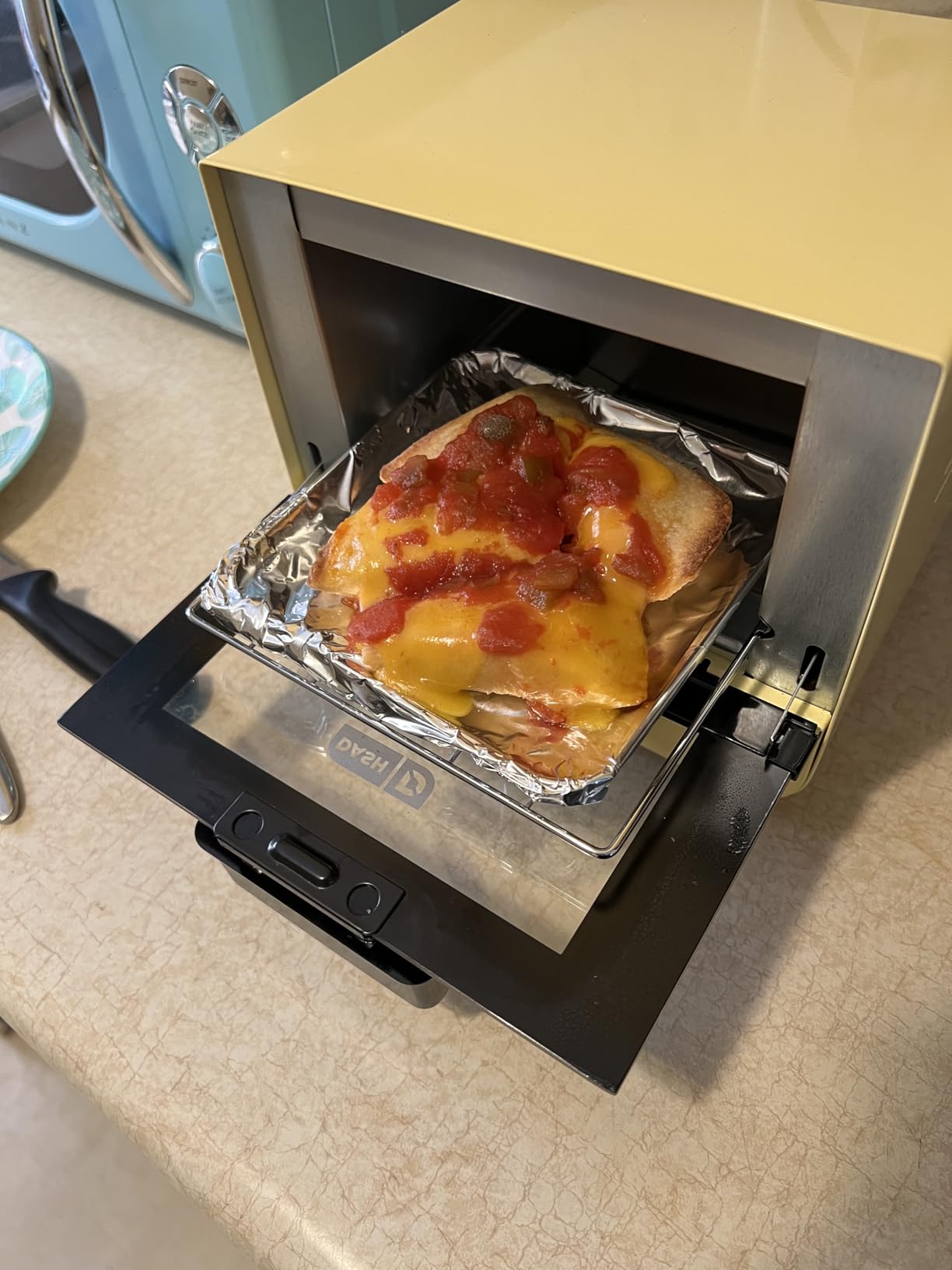 Dash Mini Toaster Oven Cooker for Dorms, Apartments & Small Kitchens customer photo 1