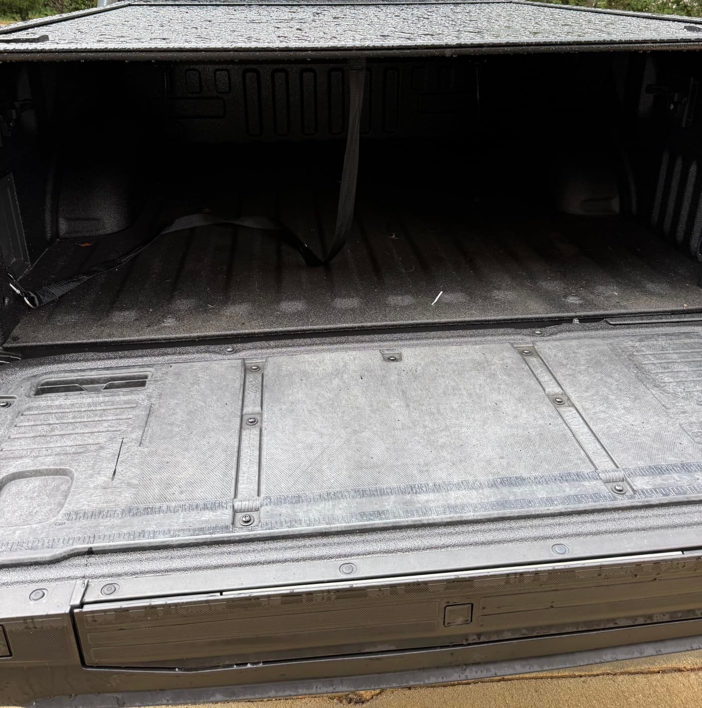 Syneticusa MB Retractable Tonneau Cover fit 2004-2026 F-150, 5.5ft Truck Bed | Hard Cover, 6063-T5 Aluminum, Double Lock, Waterproof, Low Profile, 600lb Capacity, 3-Year Warranty customer photo 1