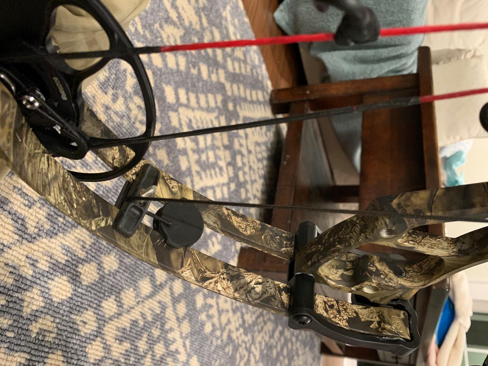 Trophy Taker Smackdown Lockup Arrow Rest - Right Hand - Compound Bow Hunting Archery Accessory Black customer photo 1