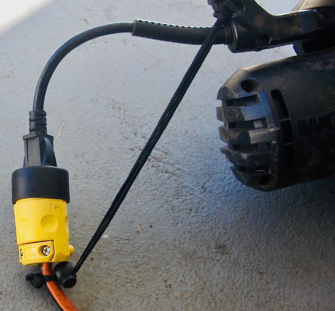WORX Trivac 3-in-1 Electric Leaf Blower/Leaf Vacuum/Leaf Mulcher, WG512 | 600CFM Airflow, 16:1 Mulch Ratio for Heavy-Duty Leaf Removal, Corded customer photo 2