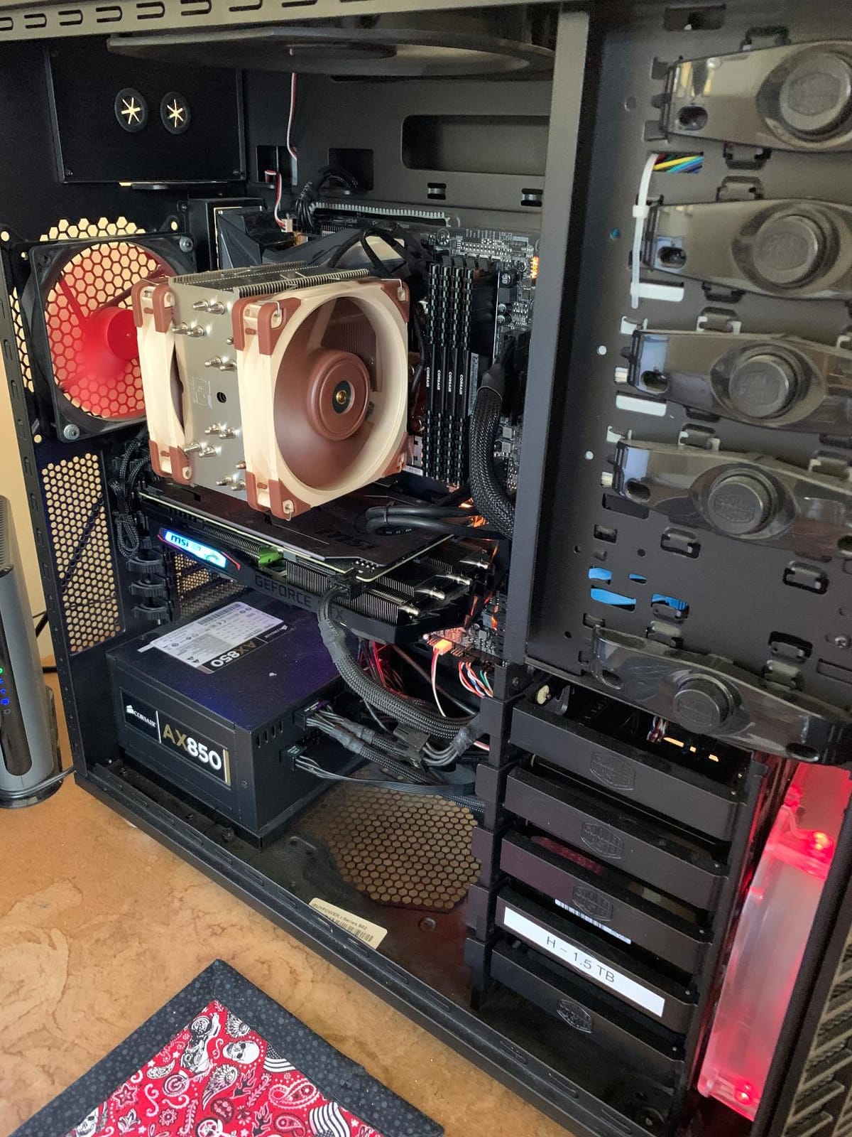 Noctua NH-U12A, Quiet High-Performance Single Tower CPU Cooler | 158mm Height, High-End Low-Noise Cooling, For Intel & AMD, Dual 120mm Fans, 100% RAM Compatibility, Rich Accessory Kit customer photo 1
