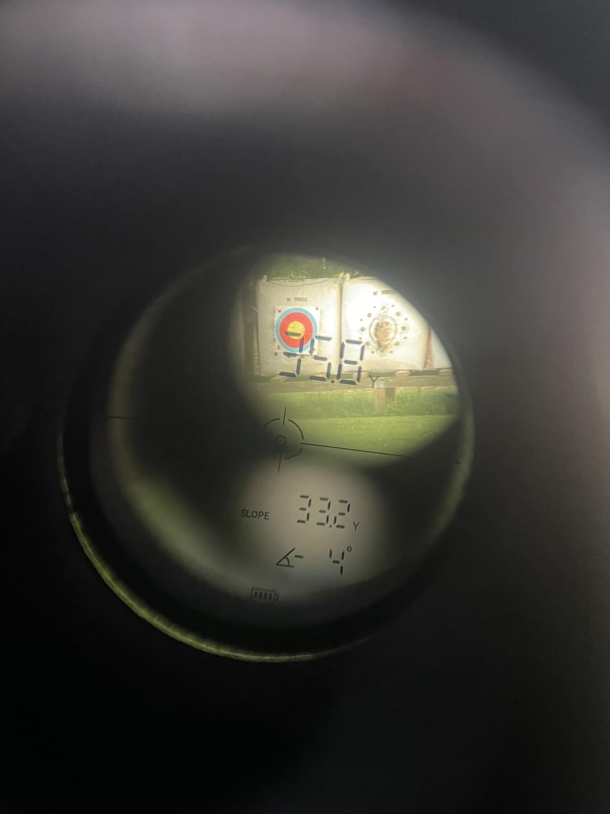 Gogogo Sport Vpro GS24 Golf & Hunting Laser Rangefinder, 1200 Yards customer photo 1