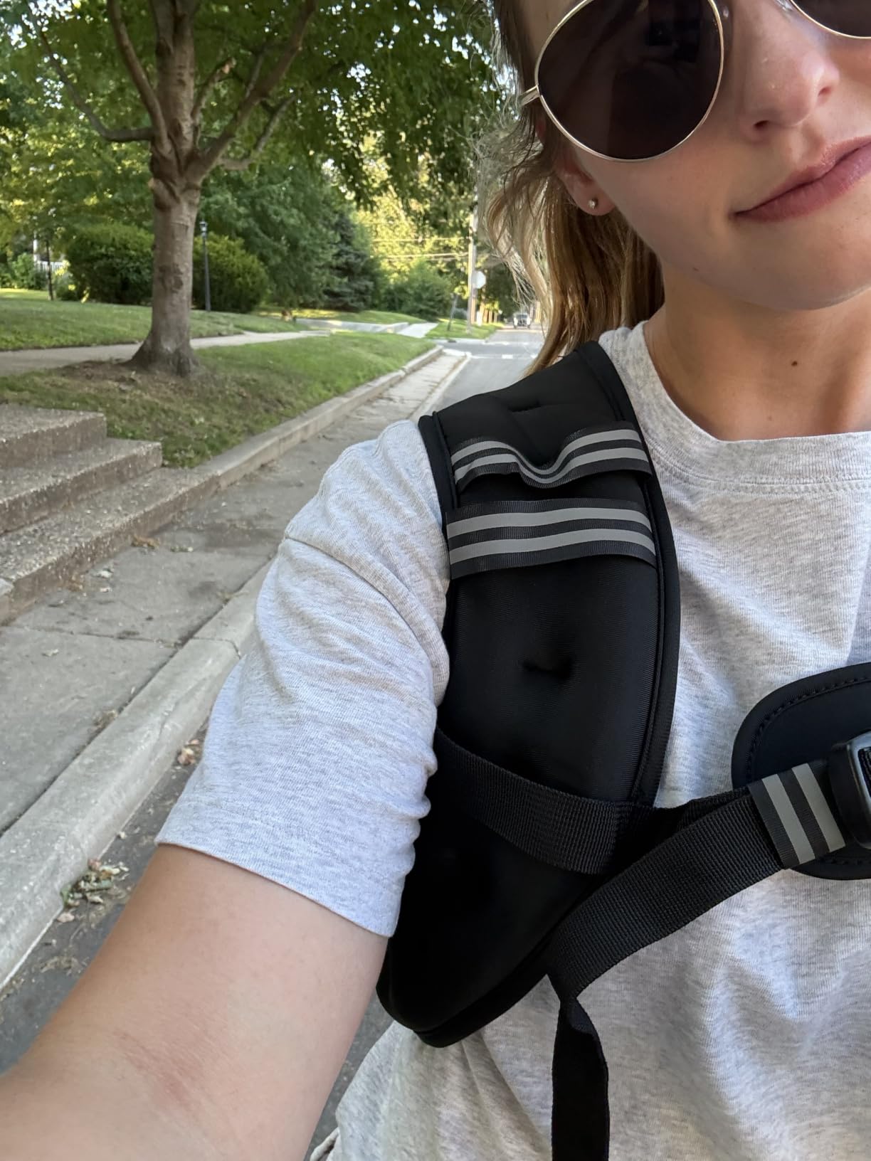Henkelion Weighted Vest Weight Vest for Men Women Kids Weights Included, Body Weight Vests Adjustable for Running, Training Workout, Jogging, Walking customer photo 1