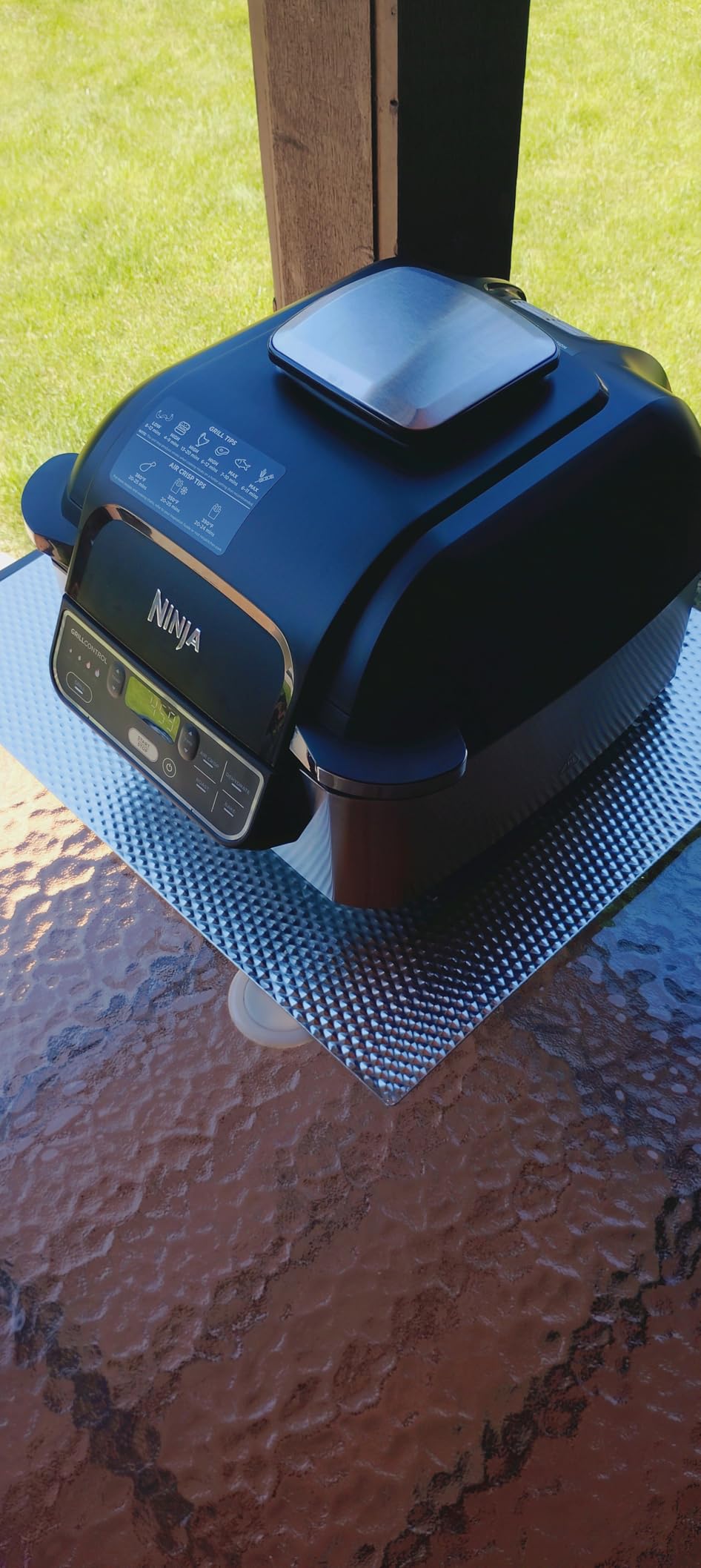 Ninja Foodi Indoor Grill & Air Fryer | 5-in-1 Grill, Air Fry, Roast, Bake, & Dehydrate | Cyclonic Grilling Technology | XL Capacity | Dishwasher Safe Parts | Black/Grey | AG301 customer photo 1