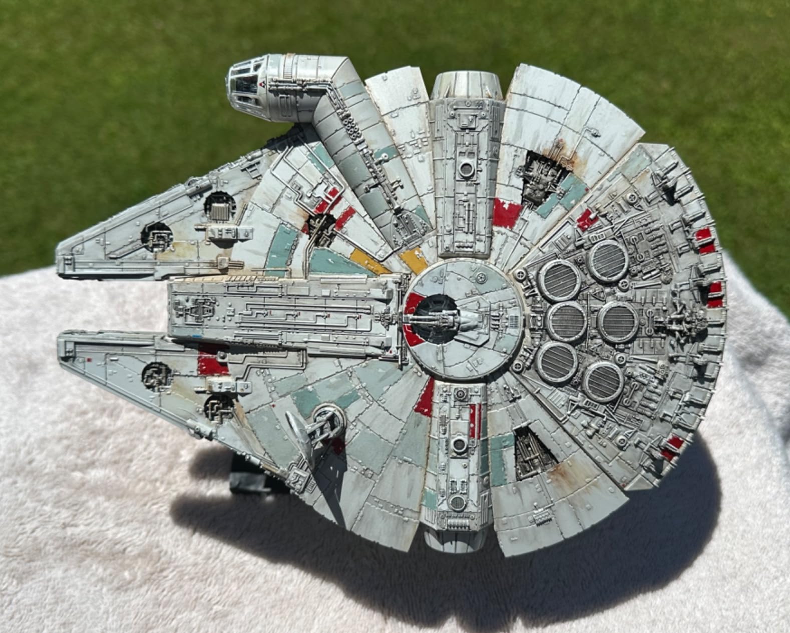 Bandai Hobby - Star Wars - Millennium Falcon (Rise of Skywalker Ver), Bandai Spirits 1/144 Model Kit customer photo 2
