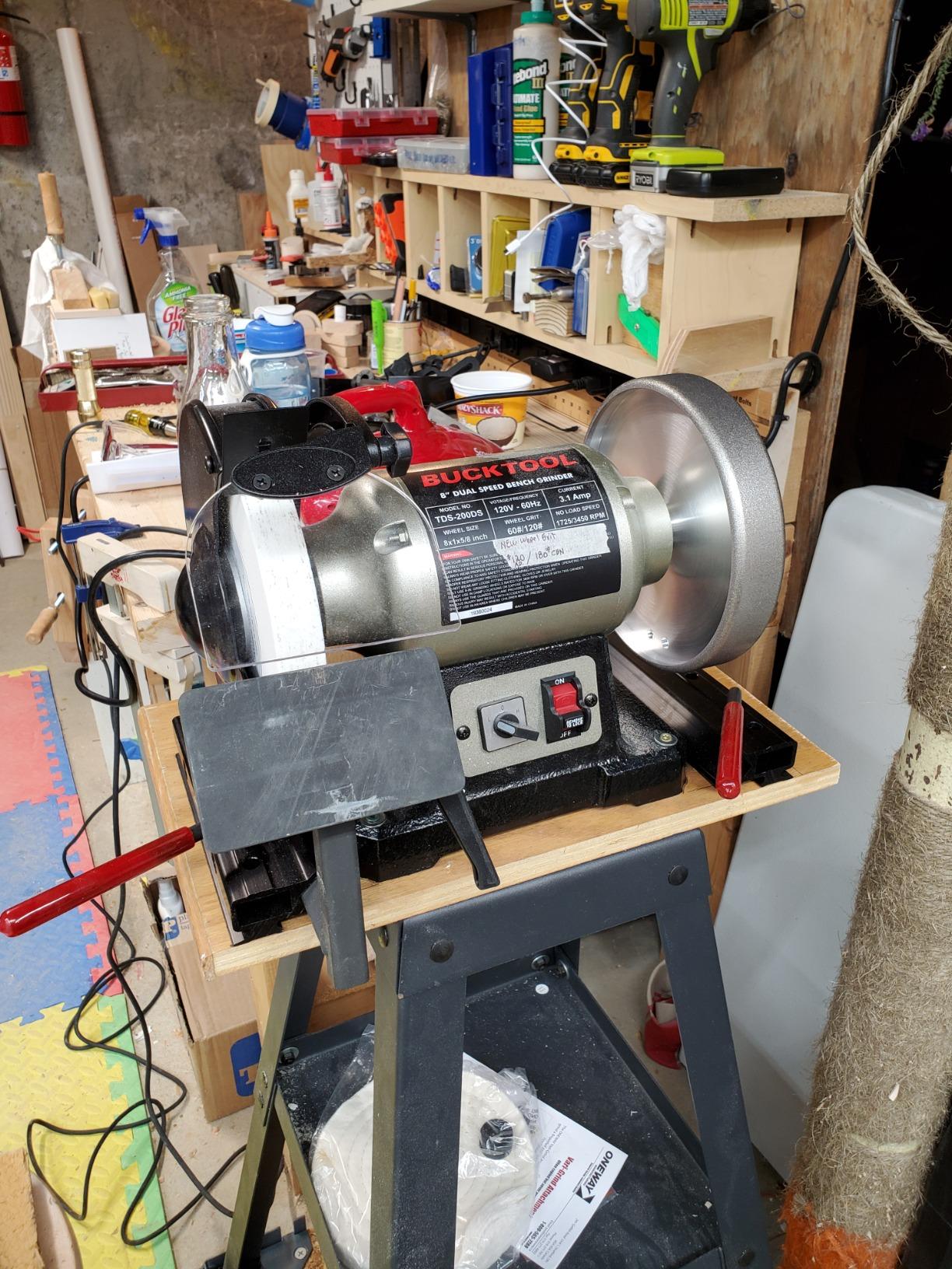 BUCKTOOL 8-Inch 1/2HP Dual Speed Bench Grinder Buffer Combo with Cast Iron Base customer photo 2