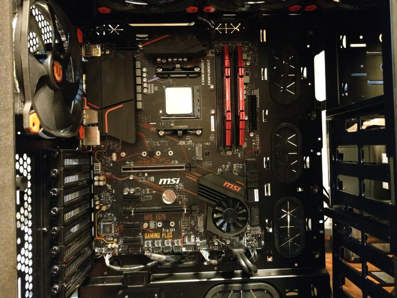 MSI MPG X570 Gaming Plus Motherboard (AMD AM4, PCIe 4.0, DDR4, SATA 6Gb/s, M.2, USB 3.2 Gen 2, HDMI, ATX) customer photo 2