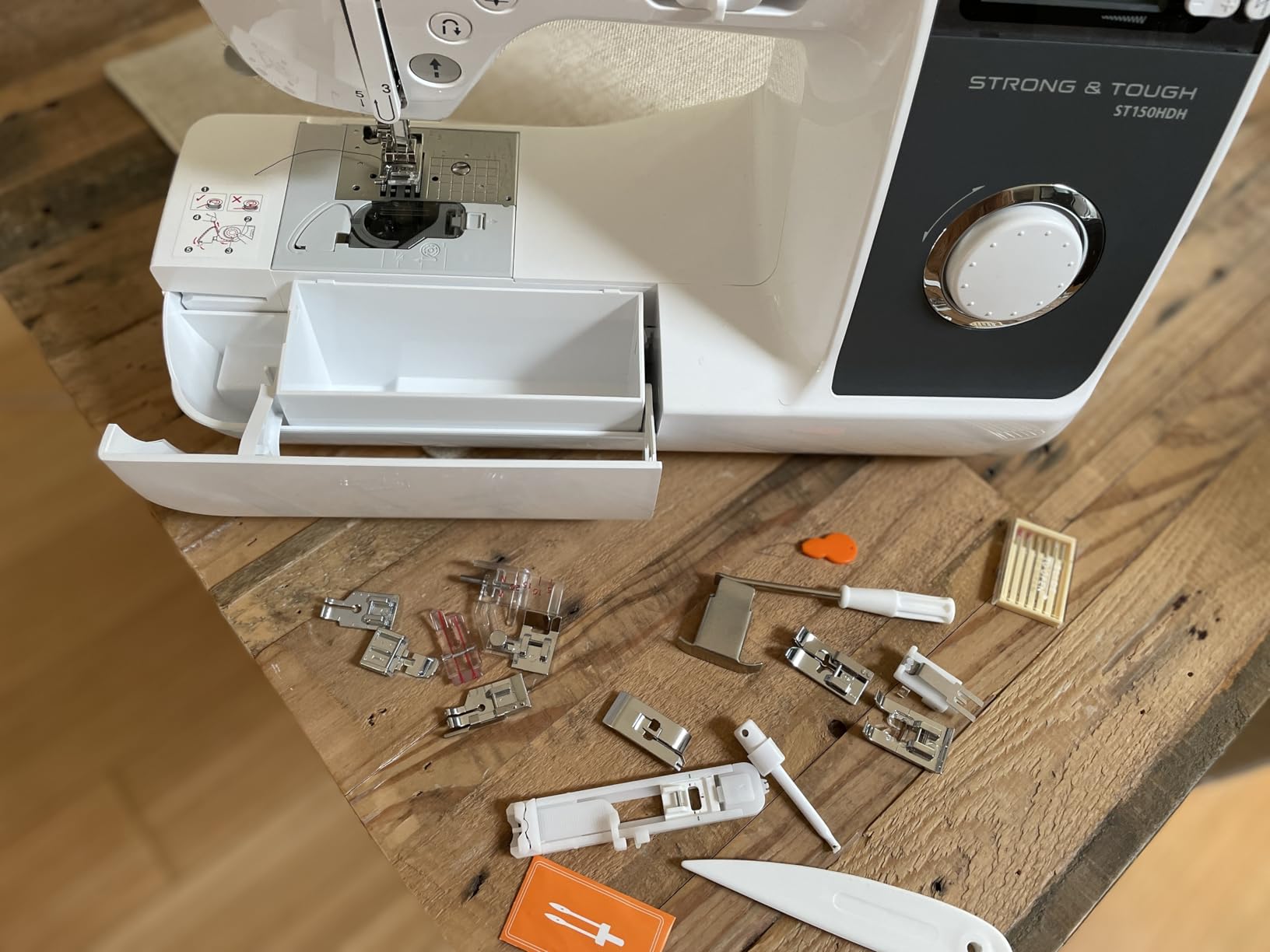 Brother ST150HDH Strong and Tough Sewing Machine, 50 Built-in Stitches, Heavy Duty Metal Frame for Denim, Canvas and Thick Fabrics customer photo 1