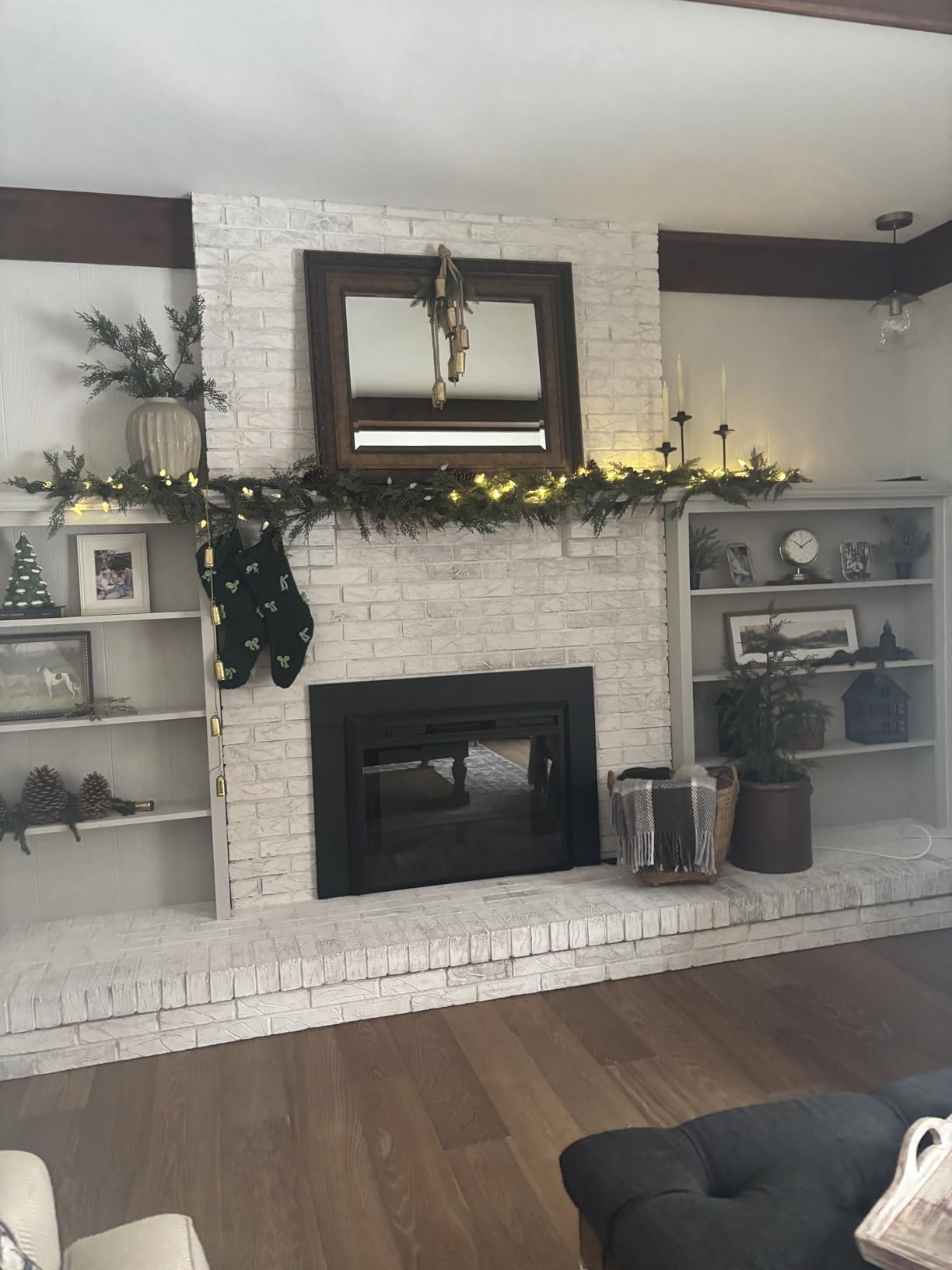 36'' Electric Fireplace Insert, Retro Recessed Fireplace Heater with Fire Cracking Sound, Remote Control & Timer, 750/1500W, Black customer photo 2