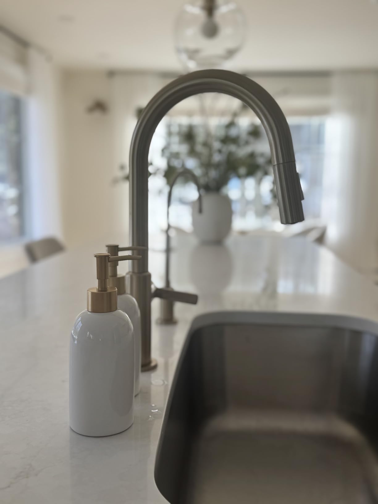 KRAUS Spot Free Stainless Steel Pull Down Kitchen Faucet KPF-2820SFS, 360-degree swivel spout, brass body with ceramic cartridge customer photo 1