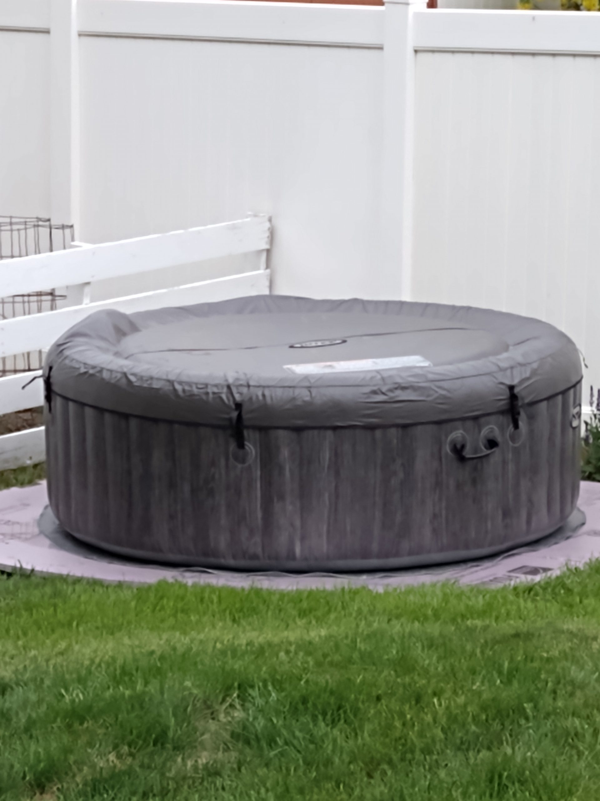 Intex Greywood Deluxe 4 Person Outdoor Portable Inflatable Hot Tub Spa with Multi-Color LED Light, Foam Headrests, and 140 Soothing Bubble Jets, Gray customer photo 1