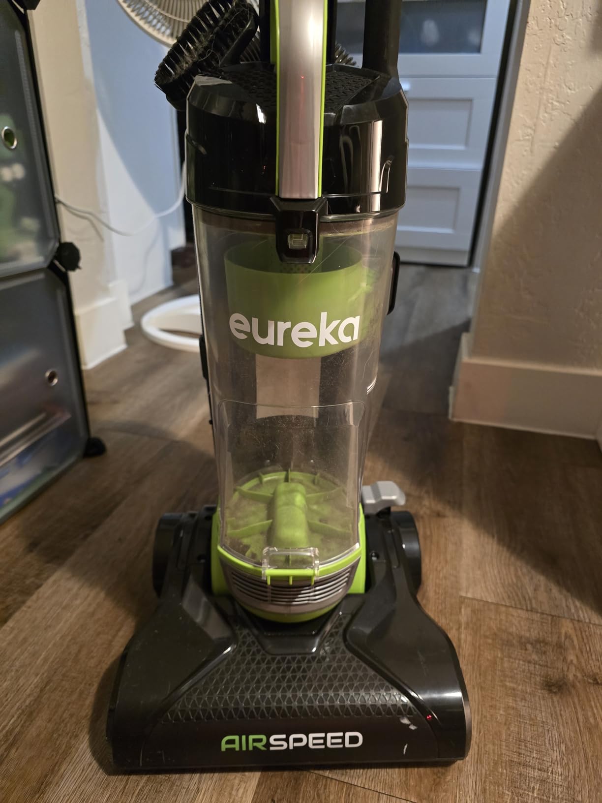 Eureka Vacuum Cleaners for Home,Airspeed Ultra-Lightweight, NEU10AE4 customer photo 1