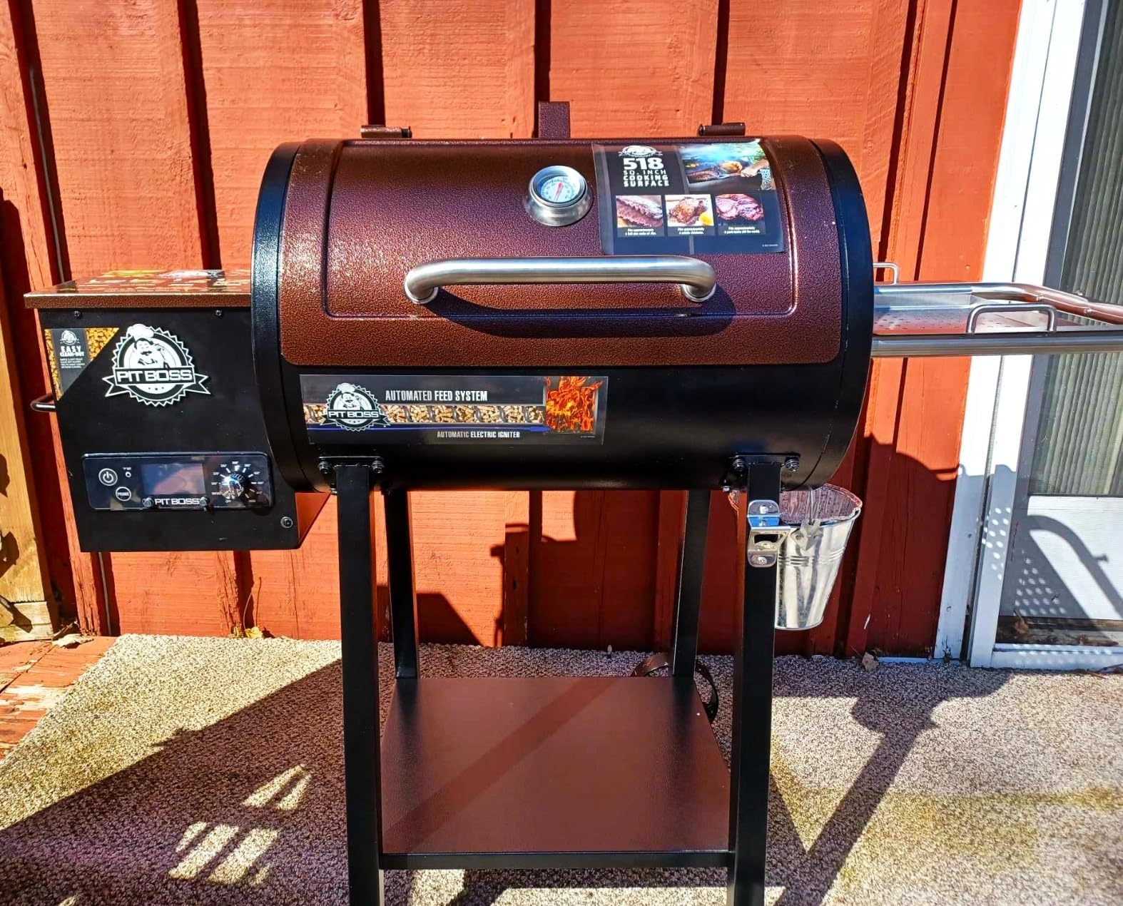 Pit Boss 440 Mahogany Series Wood Pellet Grill & Smoker with Flame Broiler and LED Digital Controller, 518-Sq. In. Cooking Space, 180°F to 500°F Temperature Range, 5 lb. Pellet Hopper customer photo 1