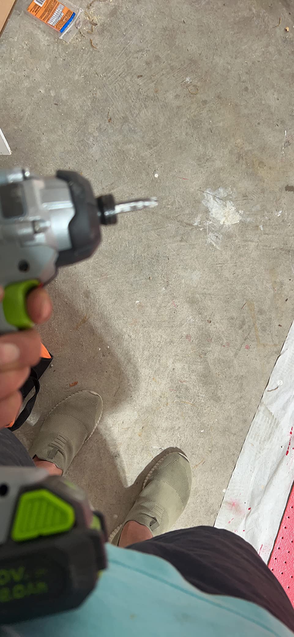WORKPRO 20V Cordless Drill Combo Kit with Drill Driver & Impact Driver, 2x 2.0Ah Batteries and 1 Hour Fast Charger Included customer photo 2