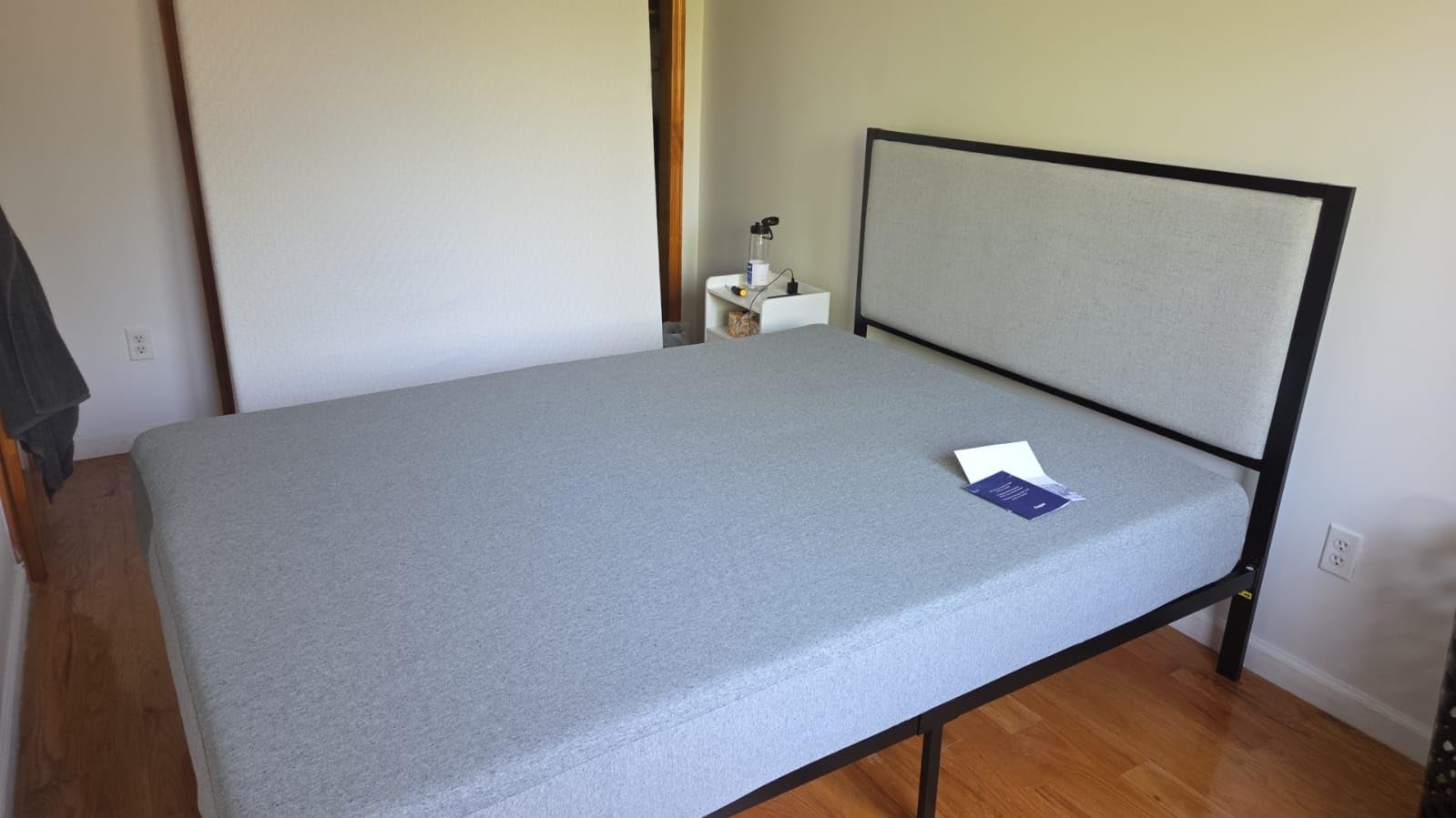 Casper Sleep Element Full Mattress, Medium Feel, Motion Isolation, Breathable Cooling Memory Foam, 100-Night Trial customer photo 2