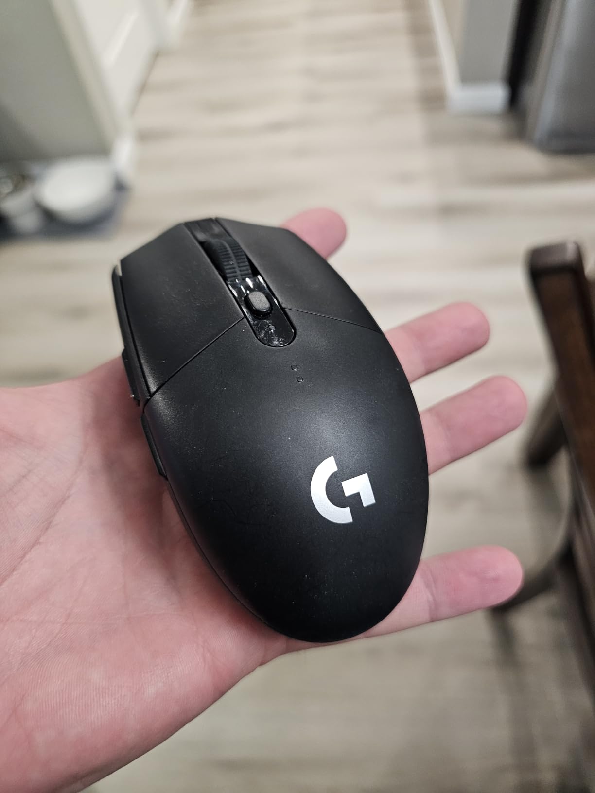 Logitech G305 Lightspeed Wireless Gaming Mouse - Blue customer photo 1