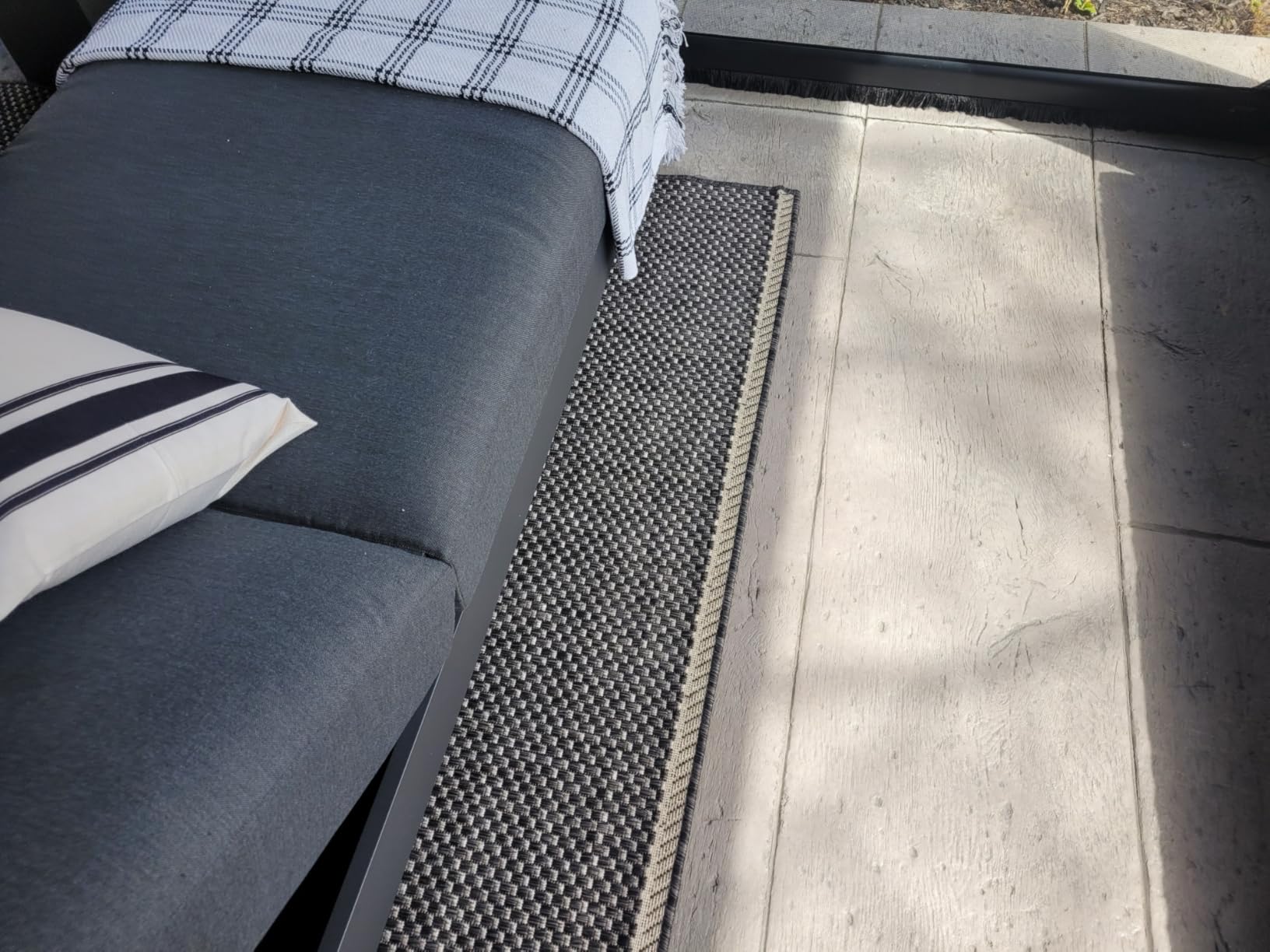SAFAVIEH Washable Rug Outdoor Courtyard Collection - 8' x 10', Natural & Cream, Non-Shedding & Easy Cleaning, Ideal for Patio, Backyard, Mudroom, Dining Space (CY8521-03012) customer photo 2