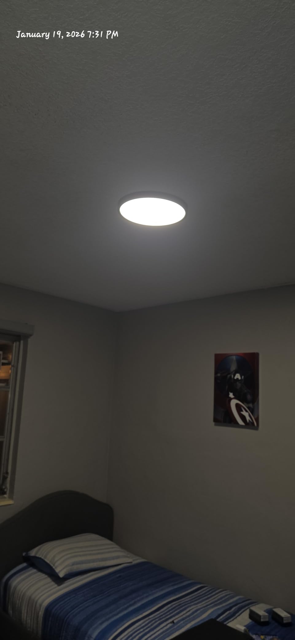 hykolity 12 Inch Selectable CCT LED Round Flat Panel Light, 3CCT | 24W 3000K/4000K/5000K, Edge-Lit Flush Mount Ceiling Light Fixture for Kitchen, Bedroom, Laundry and Closet Room, White customer photo 2