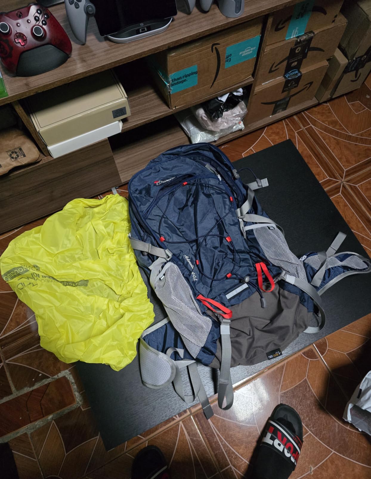 MOUNTAINTOP 40L Hiking Backpack, Lightweight Outdoor Backpacking Pack, Water-Repellent 400D Polyester customer photo 2