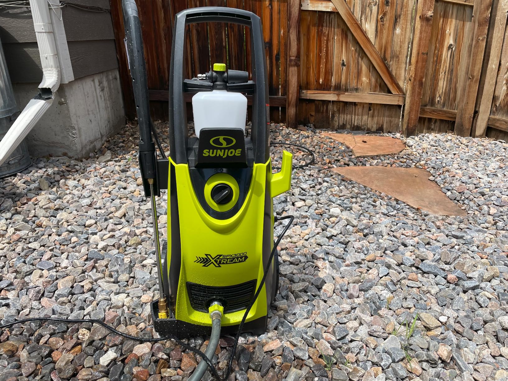 Sun Joe XTREAM 2,200 PSI Pressure Washer, SPX3000-XT1 with 14.9A Motor, Includes 4 Quick-Connect Nozzles customer photo 1