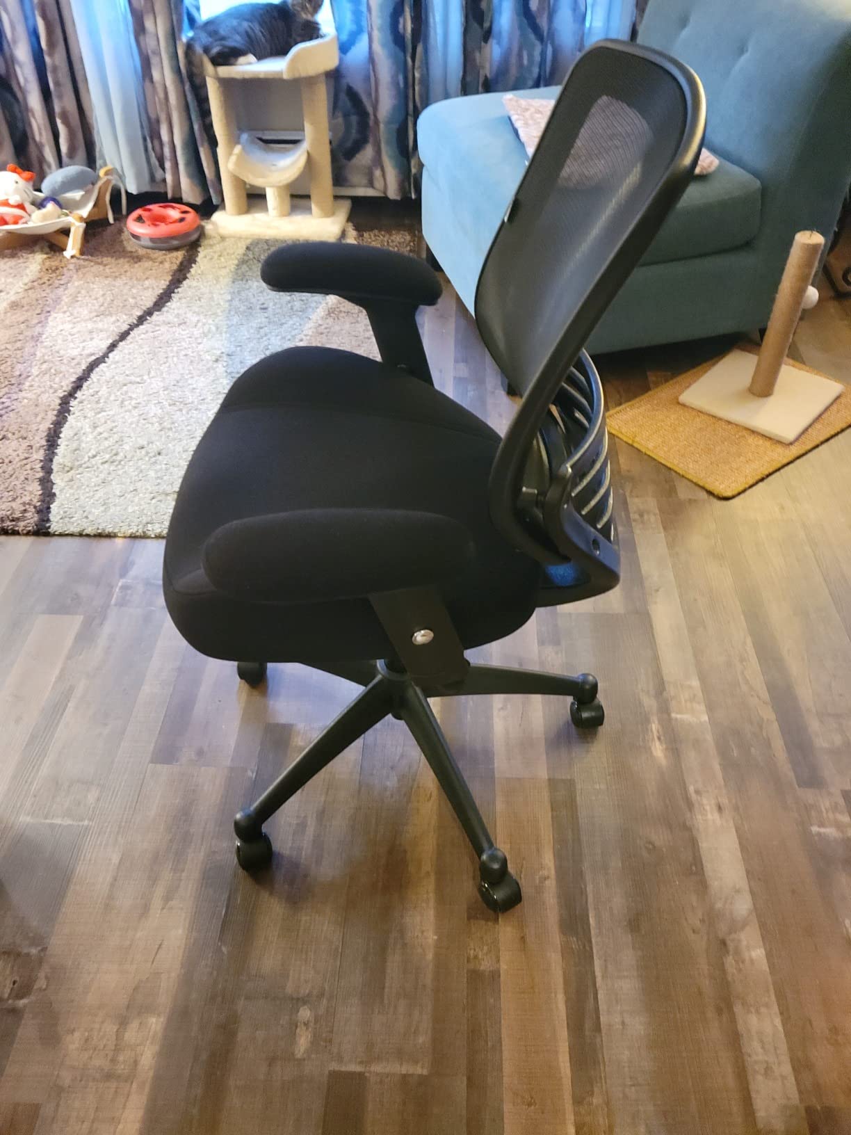 BOLISS 400lbs Ergonomic Office Chair Soft Thick Seat with Mesh Back (Black) | Wide Cushion, Computer Desk Chair, Tilt Lock, Height Adjustable Arms and Lumbar Support Reduce Back Pain customer photo 2