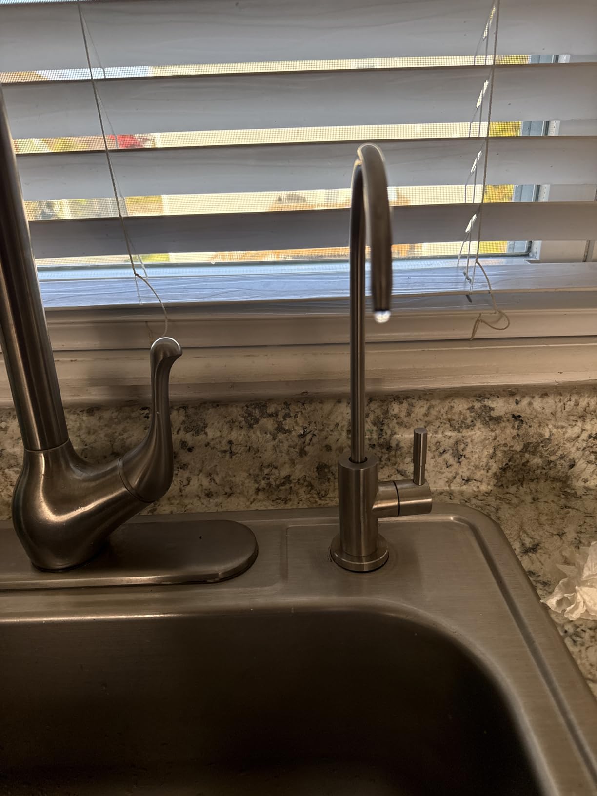 Frizzlife Under Sink Water Filter System, NSF/ANSI 53&42&372 Certified, 8 Layer 0.5 Micron Filtration Reduces PFAS, PFOA/PFOS, Chloramine, Lead, Chlorine, with Brushed Nickel Faucet, SP99 customer photo 1