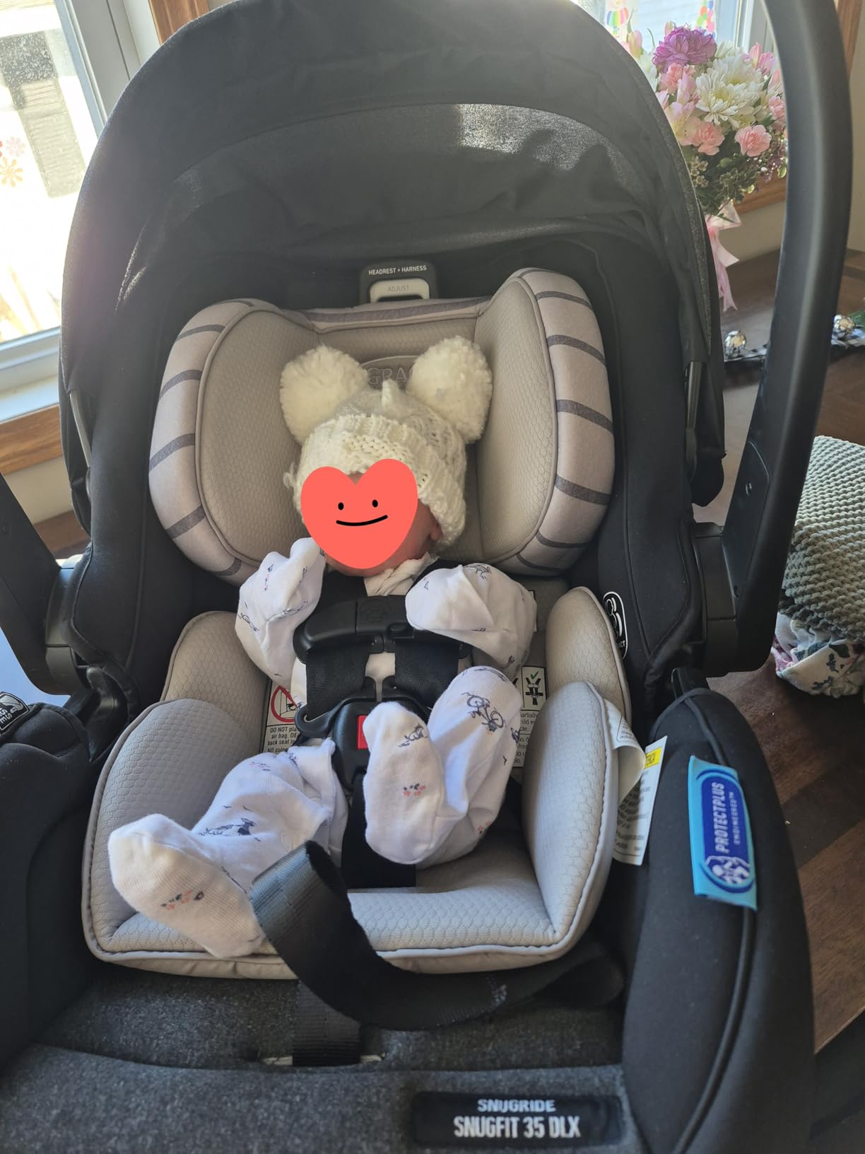 Graco SnugRide SnugFit DLX Infant Car Seat, Baby Car Seat Rear Facing with Anti Rebound Bar, Carseat with Adjustable Base and 5 Recline Positions, Spencer customer photo 2