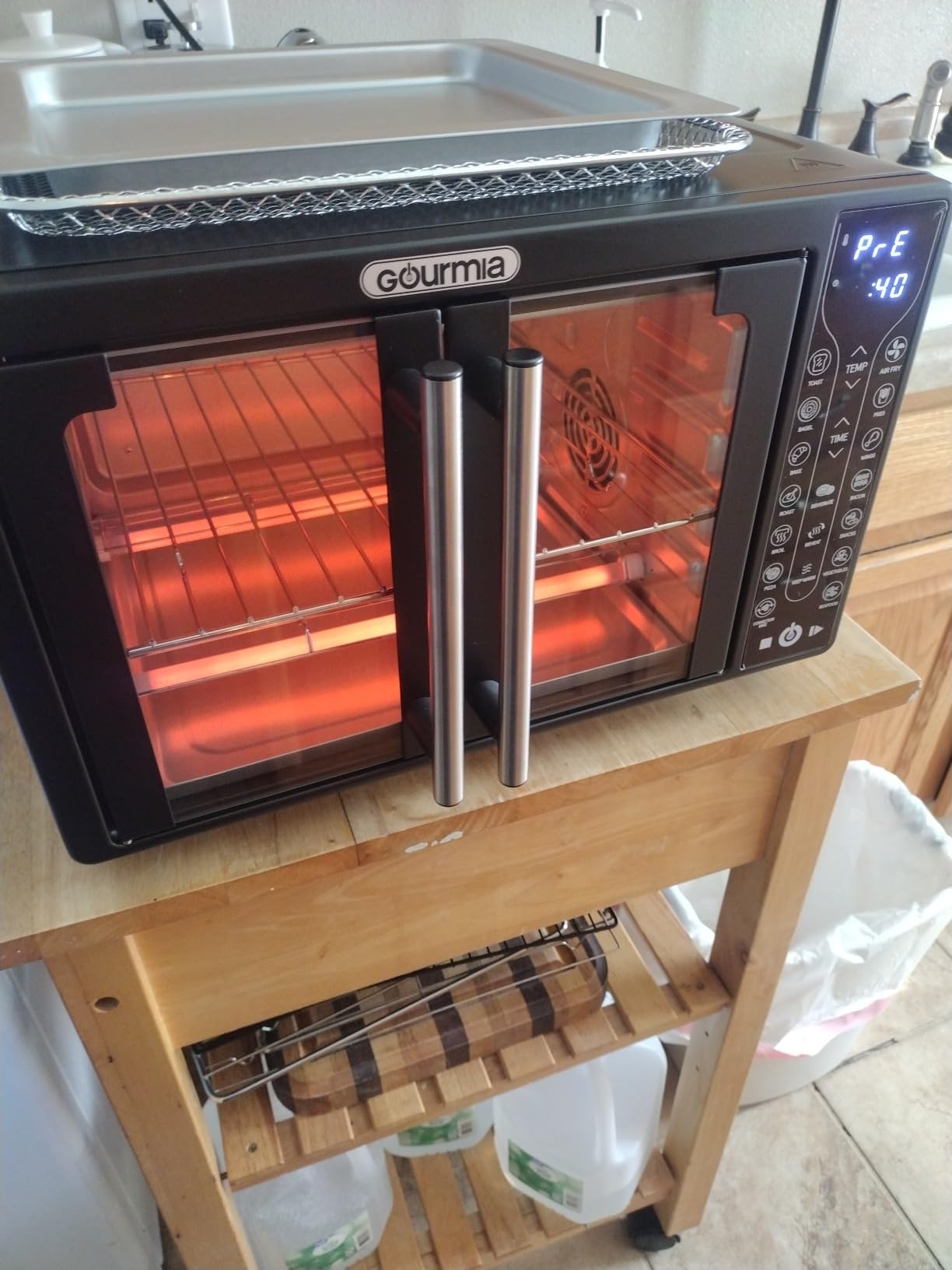 Gourmia French Door Air Fryer Toaster Oven 6-Slice Capacity FryForce 360° Digital Display with 17 Cooking Presets Black customer photo 1