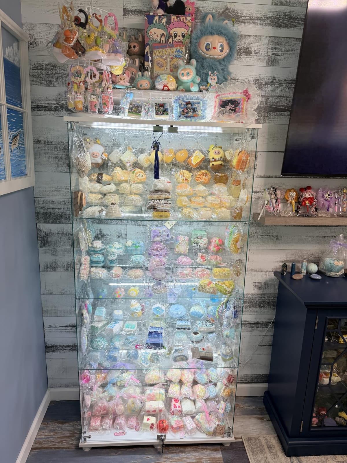 AZEAM Acrylic Display Riser, Clear Perfume Organizer, 3 Tier Cupcake Stand | Acrylic Shelves for Amiibo Funko POP Figures, Shelf Risers for Makeup and Cosmetic, Riser Stand for Vendor Collector, 1 Pack customer photo 2