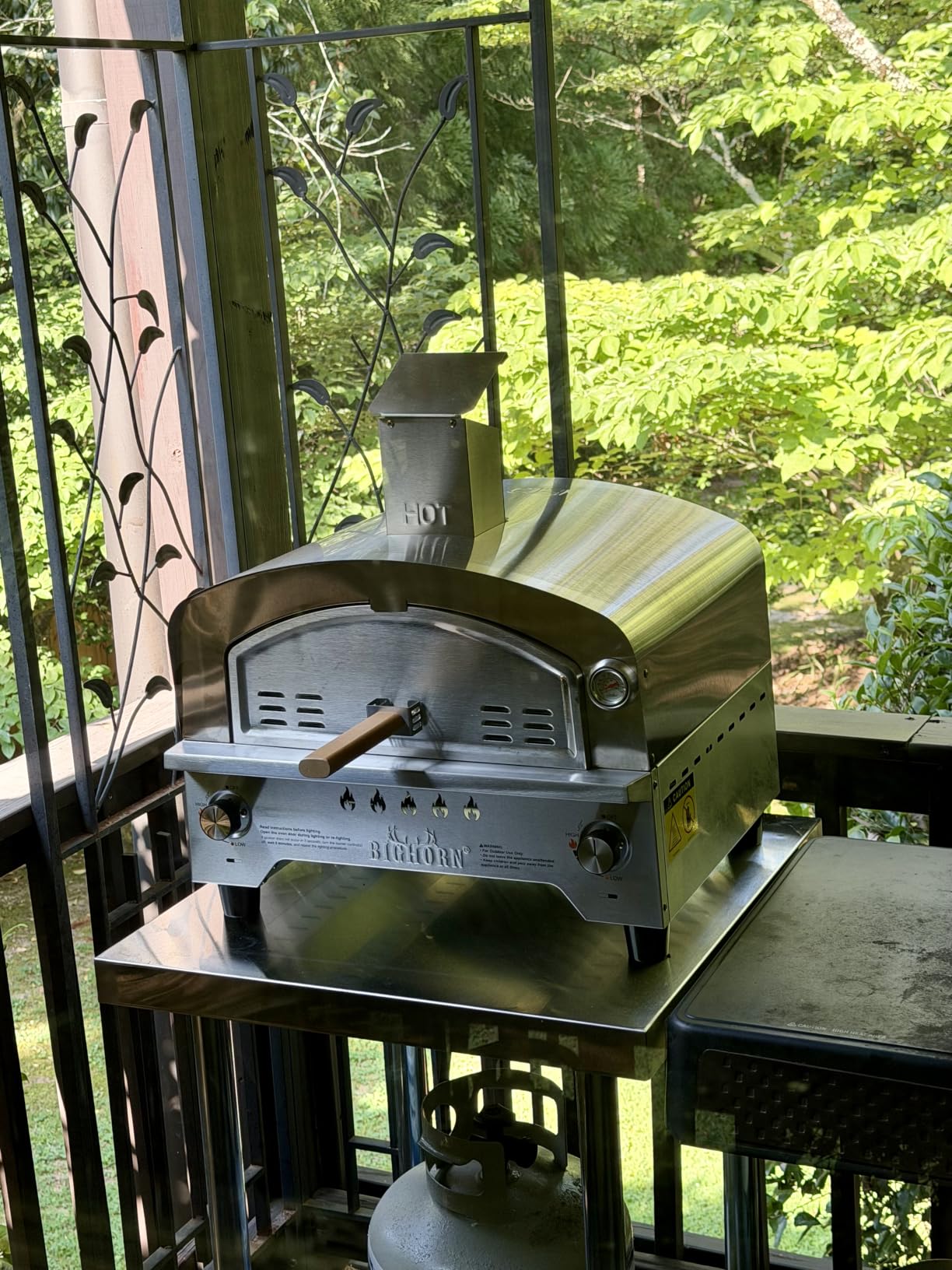 BIG HORN Gas Pizza Oven, Portable Propane Pizza Oven with 15 inch Pizza Stone customer photo 2