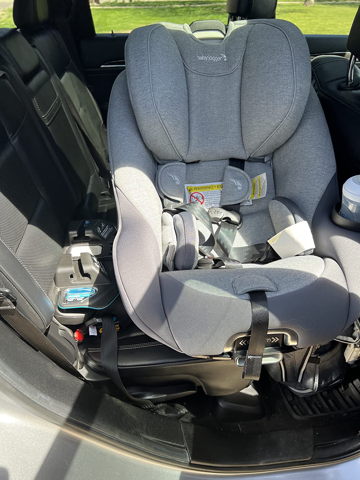 Baby Jogger City Turn Rotating Car Seat with 180-Degree Turn, Lightweight Convertible Car Seat, Rear Facing to Forward Facing, COOLMAX Fabric, Amazon Exclusive Pike Fashion customer photo 2