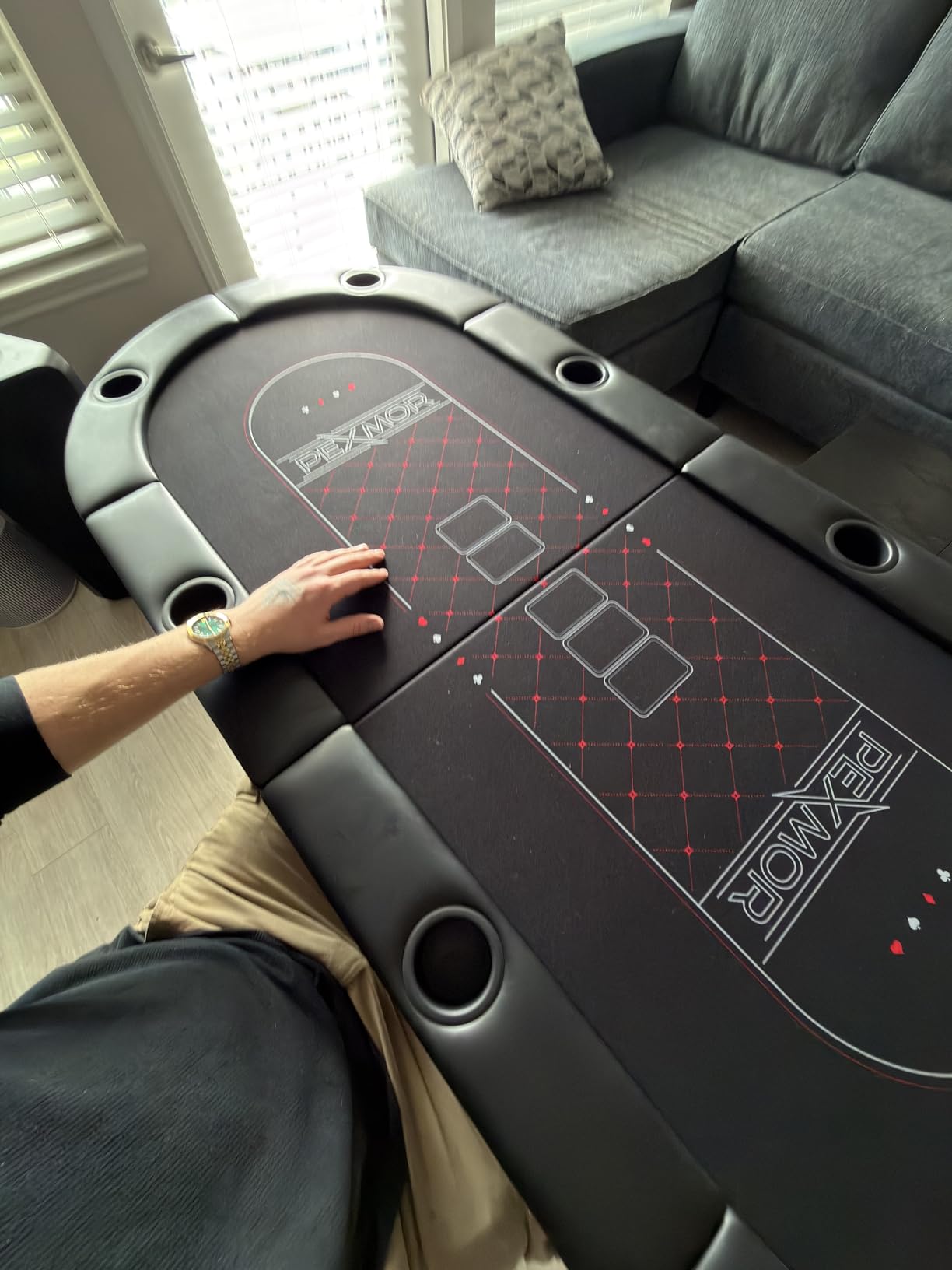 PEXMOR 8 Player Foldable Poker Table, Folding Texas Holdem Blackjack Casino Game Table w/Deeper Stainless Steel Cup Holders| Casino-Grade Felt| Water-Resistant Cushioned Rail, Fully Assembled customer photo 2