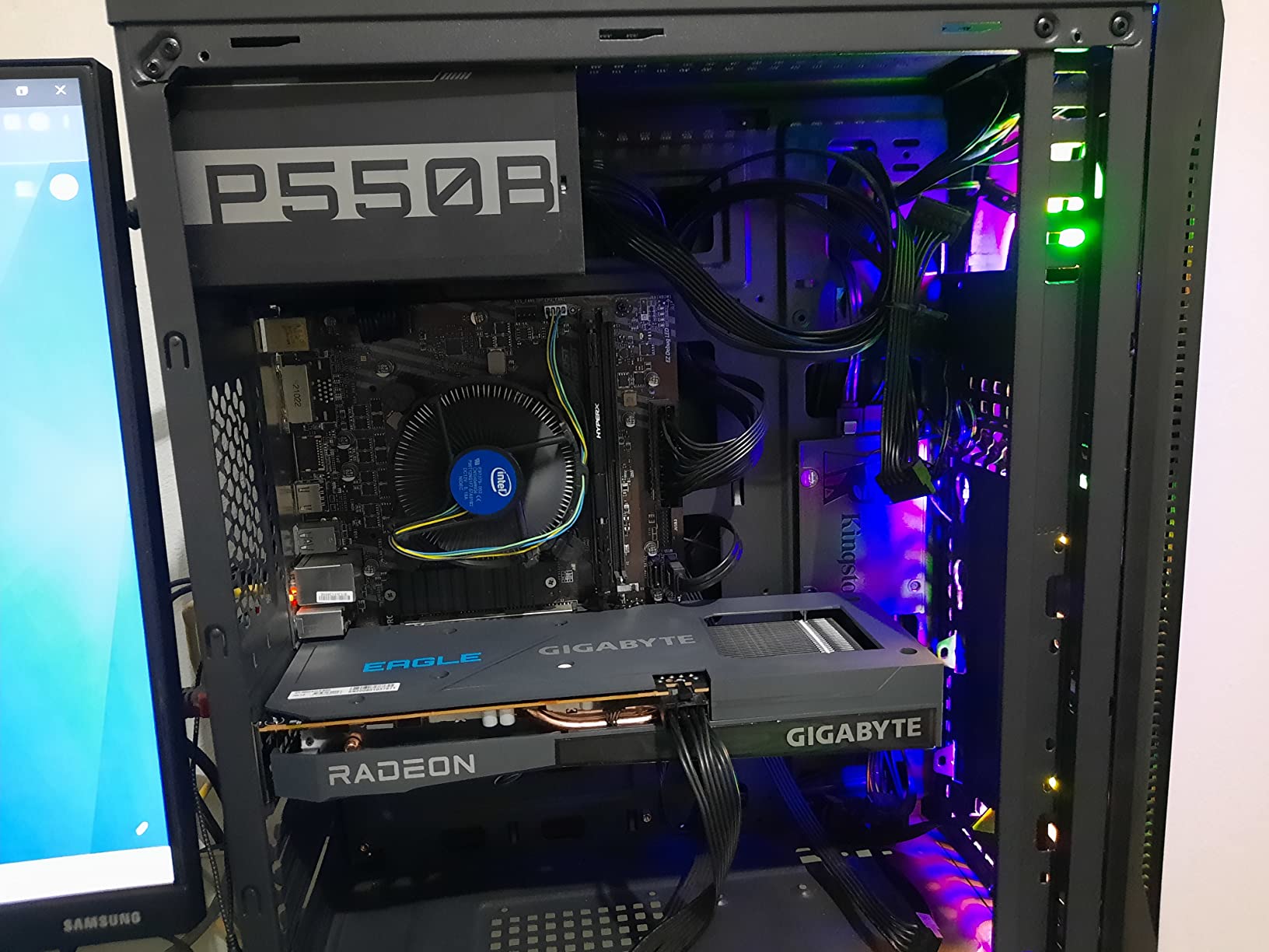 GIGABYTE Radeon RX 6600 Eagle 8G Graphics Card, WINDFORCE 3X Cooling System, 8GB 128-bit GDDR6, GV-R66EAGLE-8GD Video Card customer photo 1