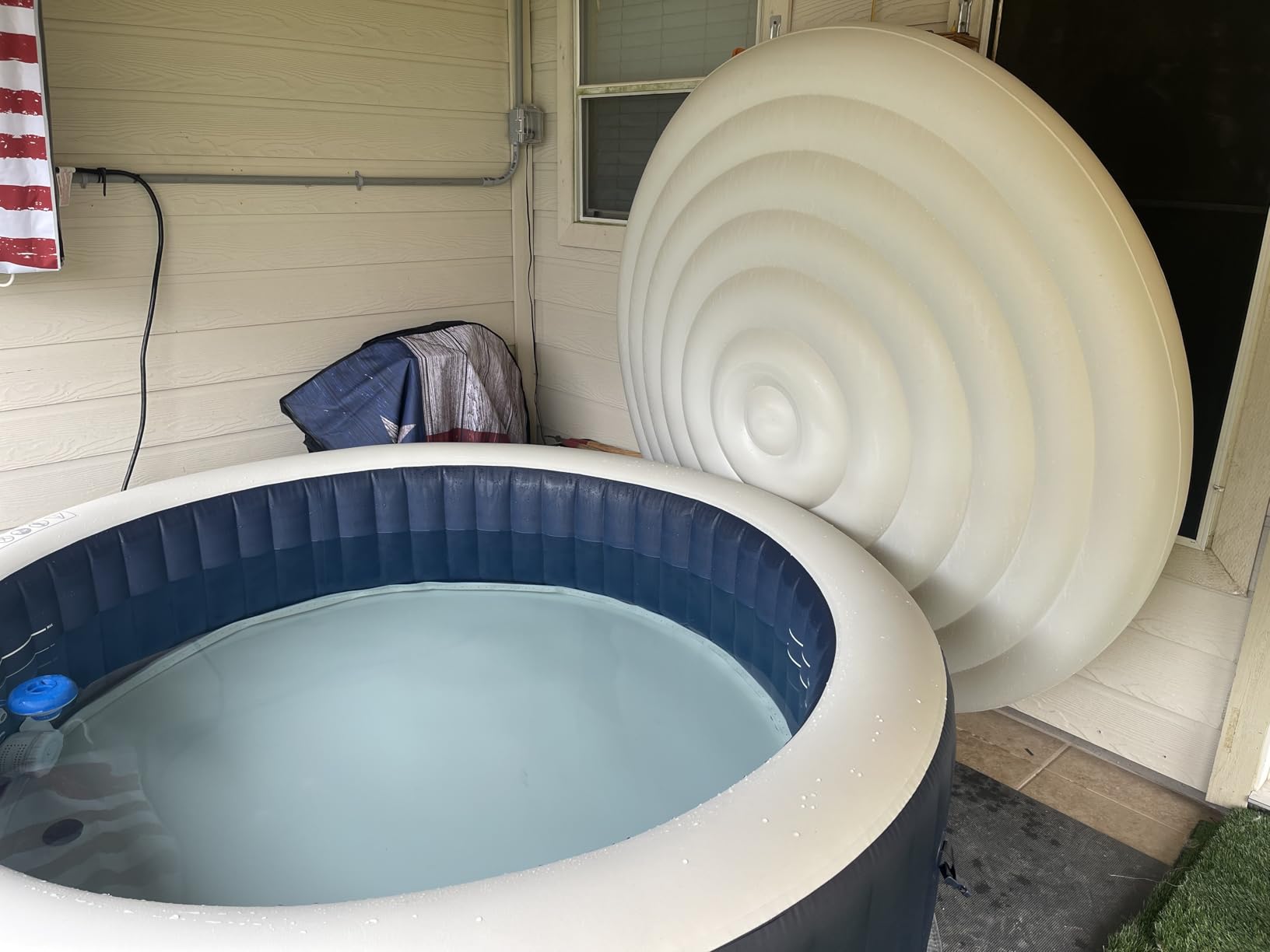 INTEX PureSpa Plus 6 Person Round Inflatable Hot Tub, Bubble Massage Spa Set with Energy Efficient Cover, 2 Headrests, & LED Light, 85 in x 28 in customer photo 2