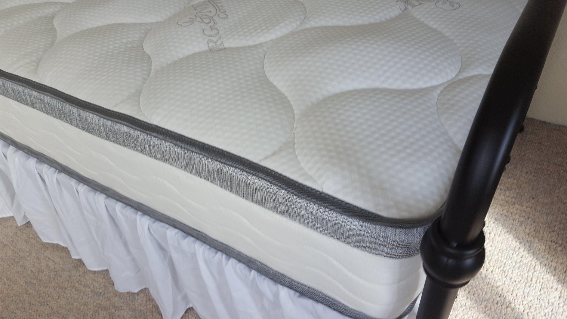 Queen Mattress 10 Inches White - Comfort Plush Euro Pillow Top Cool Memory Foam And Spring Hybrid Mattress Green Foam Certified Organic Cotton Cover Queen Size Mattress Bed Rolled In A Box customer photo 1