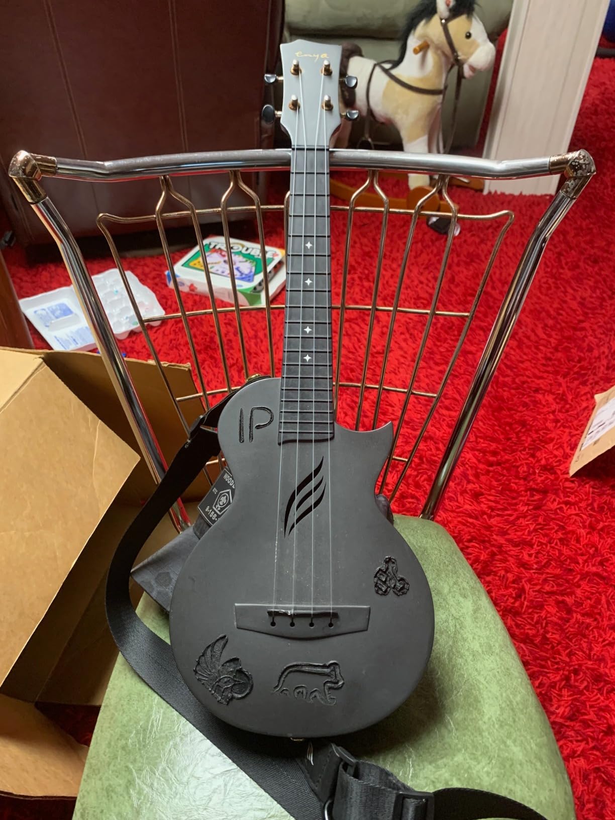 Enya NOVA U MINI 21-Inch Carbon Fiber Soprano Travel Ukulele, Black | Waterproof Body, Resists Humidity and Temperature Changes, Beginner Kit: Case, Strap, Capo, Strings customer photo 2