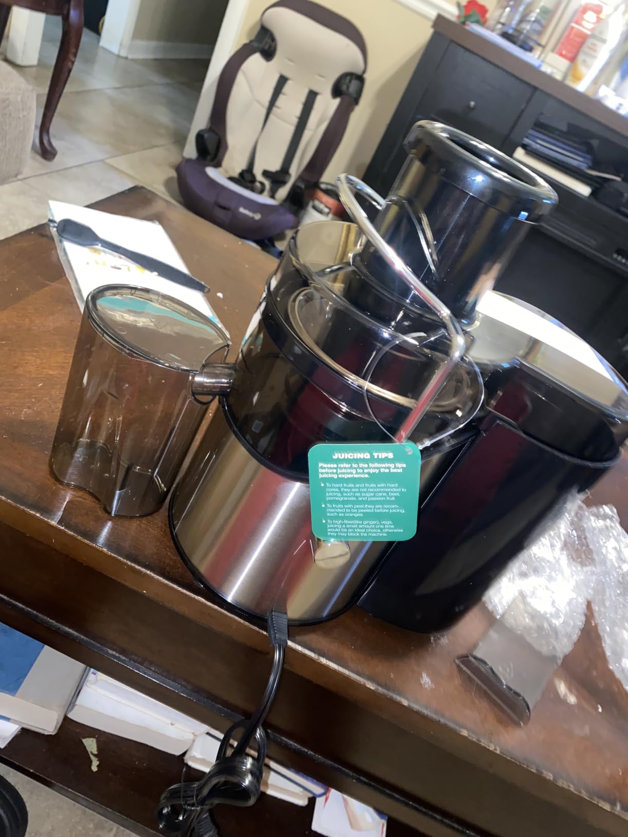 Juilist Juicer Machine, 3-Inch Wide Mouth, Max 800W, 3-Speed, Easy-Clean customer photo 1