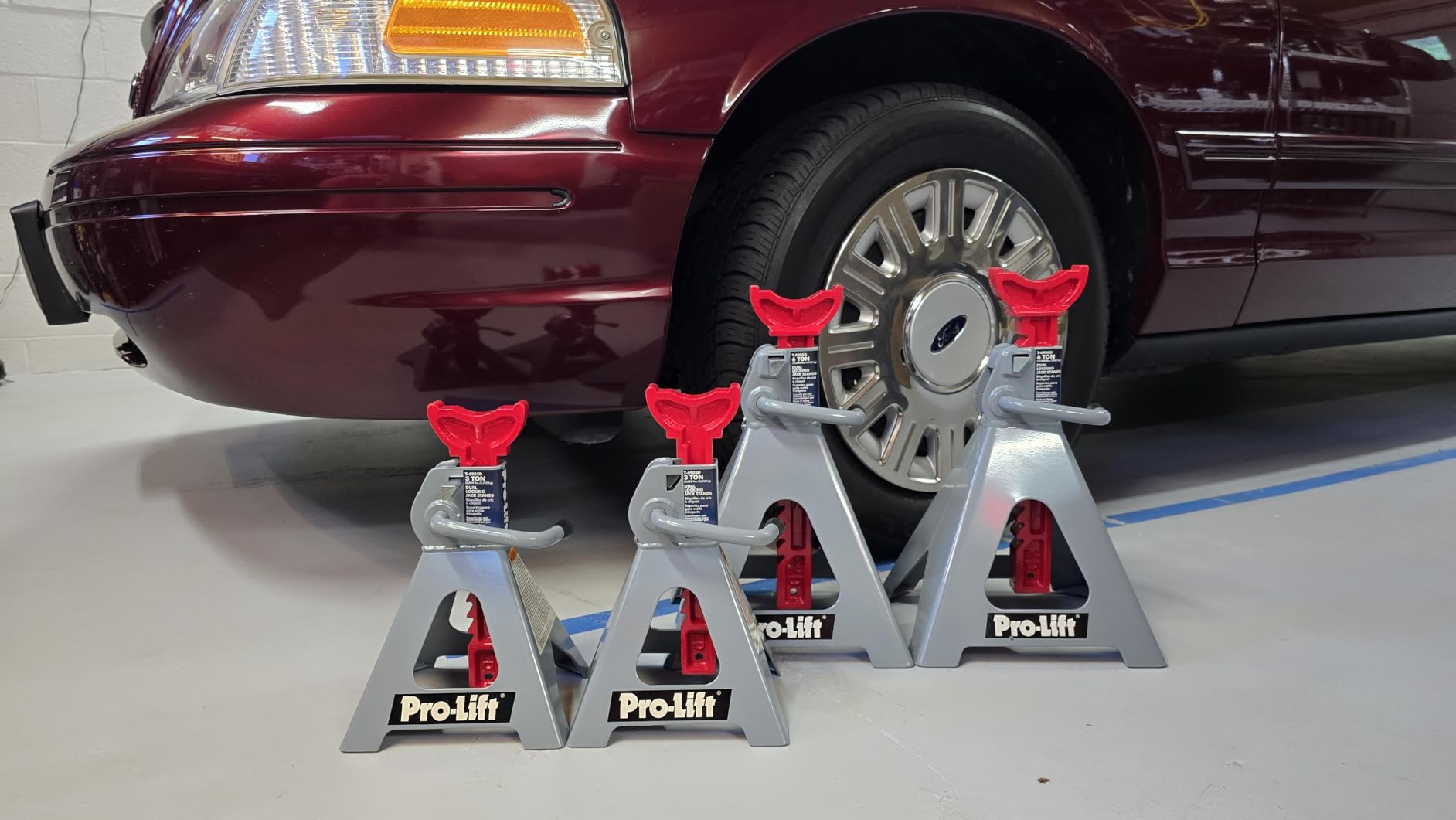 Pro-LifT PL3300 Heavy Duty Jack Stands For Car – 3 Ton in Pair with Double Pins - Handle Lock and Mobility Pin for Extra Safety – Great for Home Auto Repair Shop, Orange customer photo 2