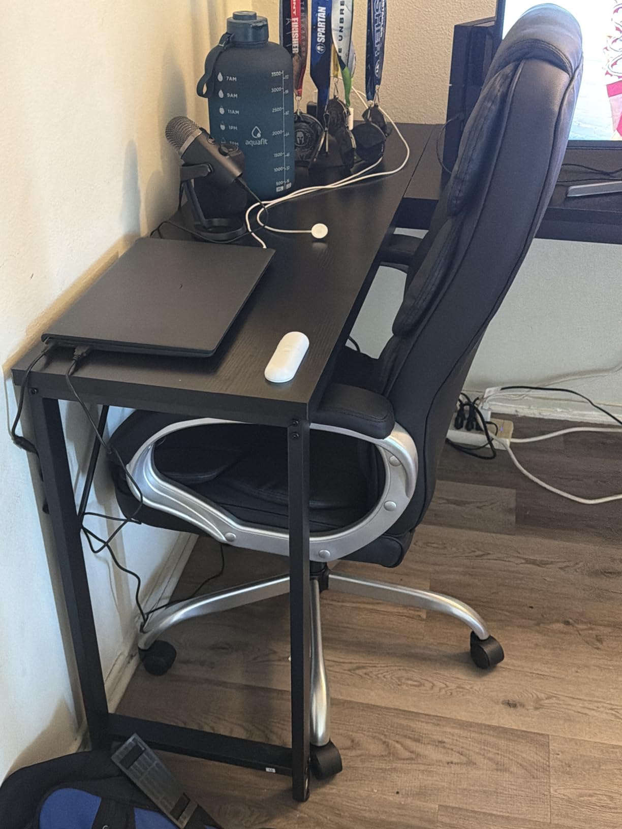 Homall Office Chair High Back Computer Desk Chair, PU Leather Adjustable Height Modern Executive Swivel Task Chair with Padded Armrests and Lumbar Support (Black) customer photo 1