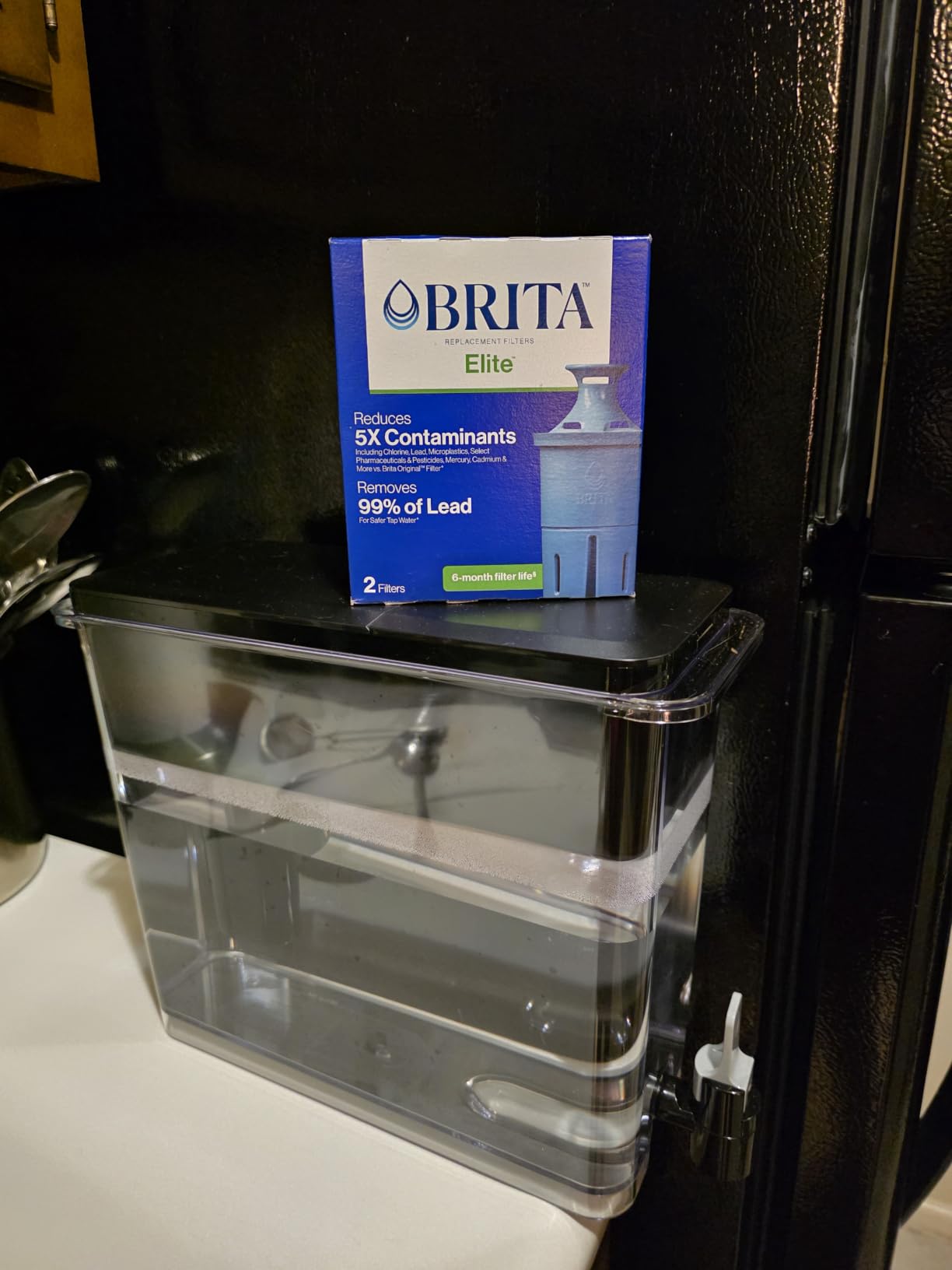 Brita X-Large 27 Cup Water Dispenser, Includes 1 Filter, Black customer photo 2