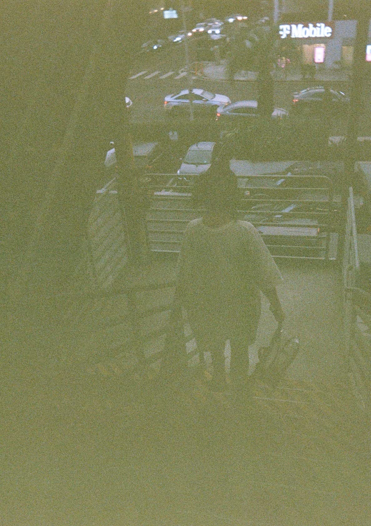 Kodak EKTAR H35 Half Frame Film Camera, 35mm, Reusable, Focus-Free, Lightweight, Easy-to-Use (Sand) customer photo 1