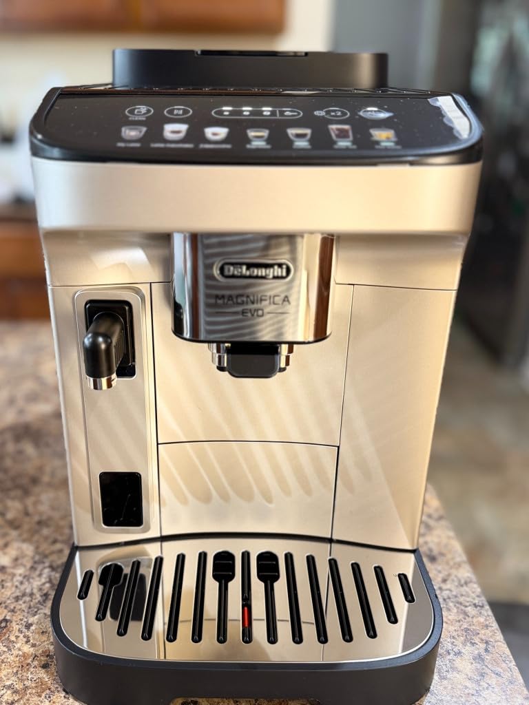De'Longhi Magnifica Evo Automatic Espresso & Coffee Machine with Auto Milk Frother, Built-in Grinder & Auto-Clean Function - For Latte, Cappuccino, Americano, Iced Coffee, ECAM29084SB , Silver customer photo 2