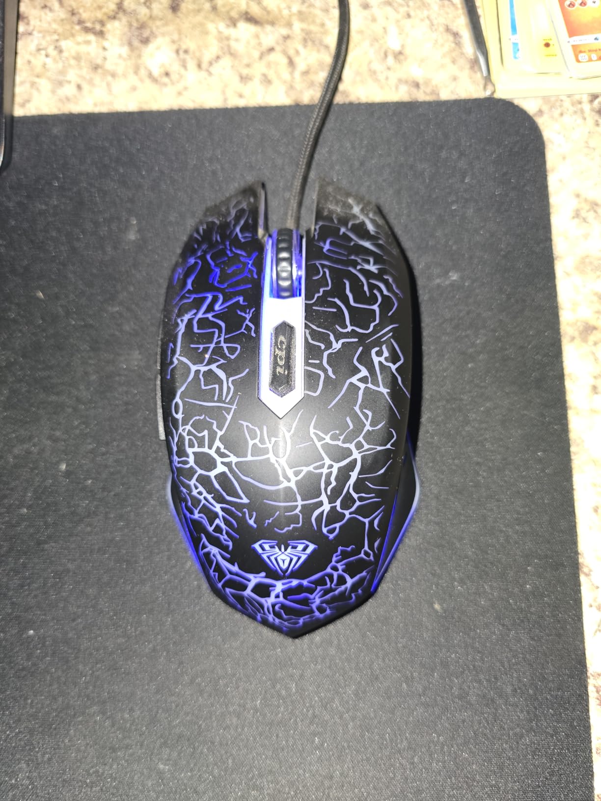 AULA Gaming Keyboard and Mouse,Wired 104-Key Mouse and Keyboard Combo Metal | Full Size Computer Keyboards with Number Pad,New Update Version,RGB Backlit Anti-Ghosting PC Keyboard for Laptop WinXP/7/8/10 customer photo 2
